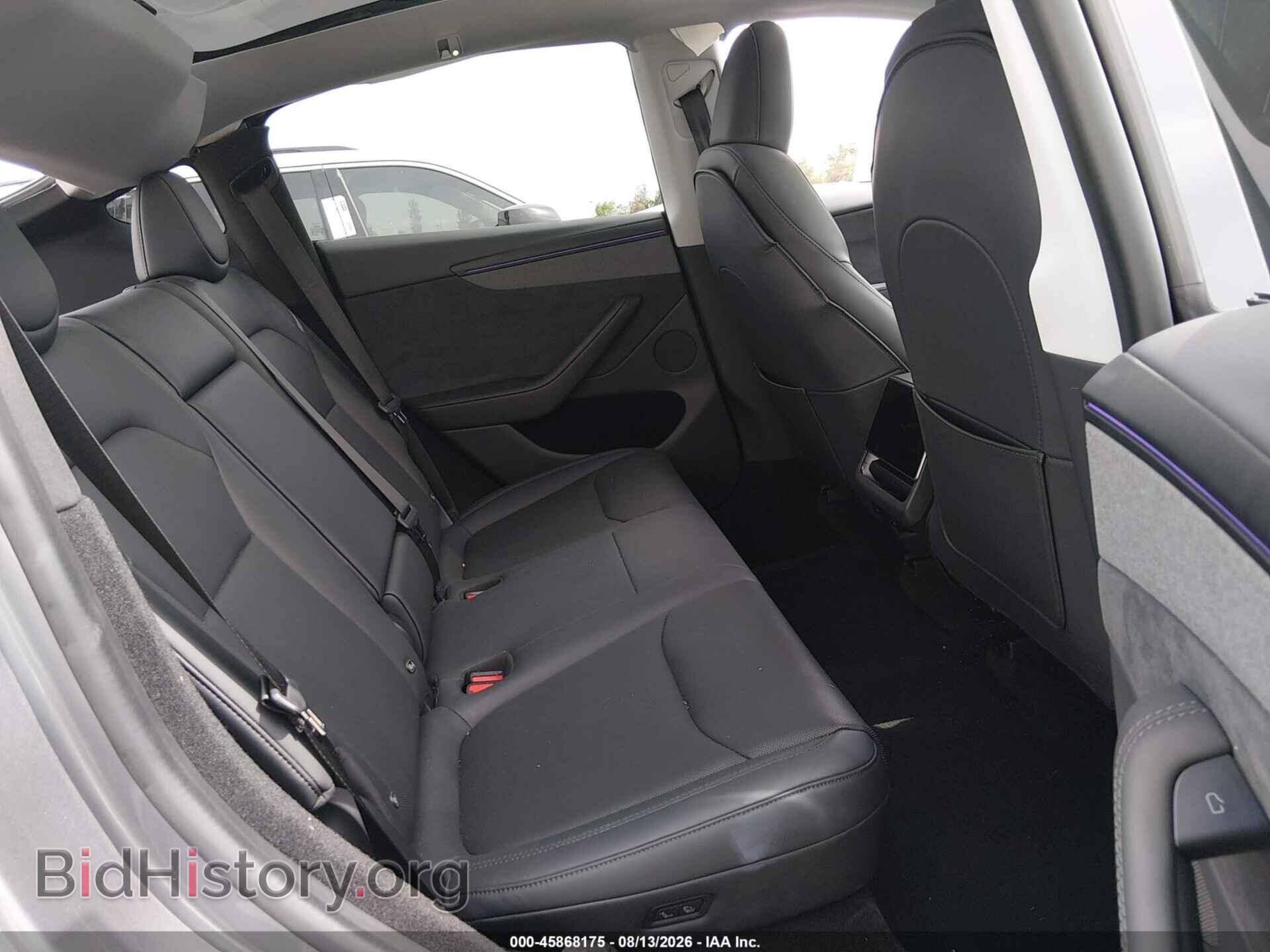 2026 TESLA MODEL Y - VIN: 7SAYGDEE0TF450220 - Photo 8