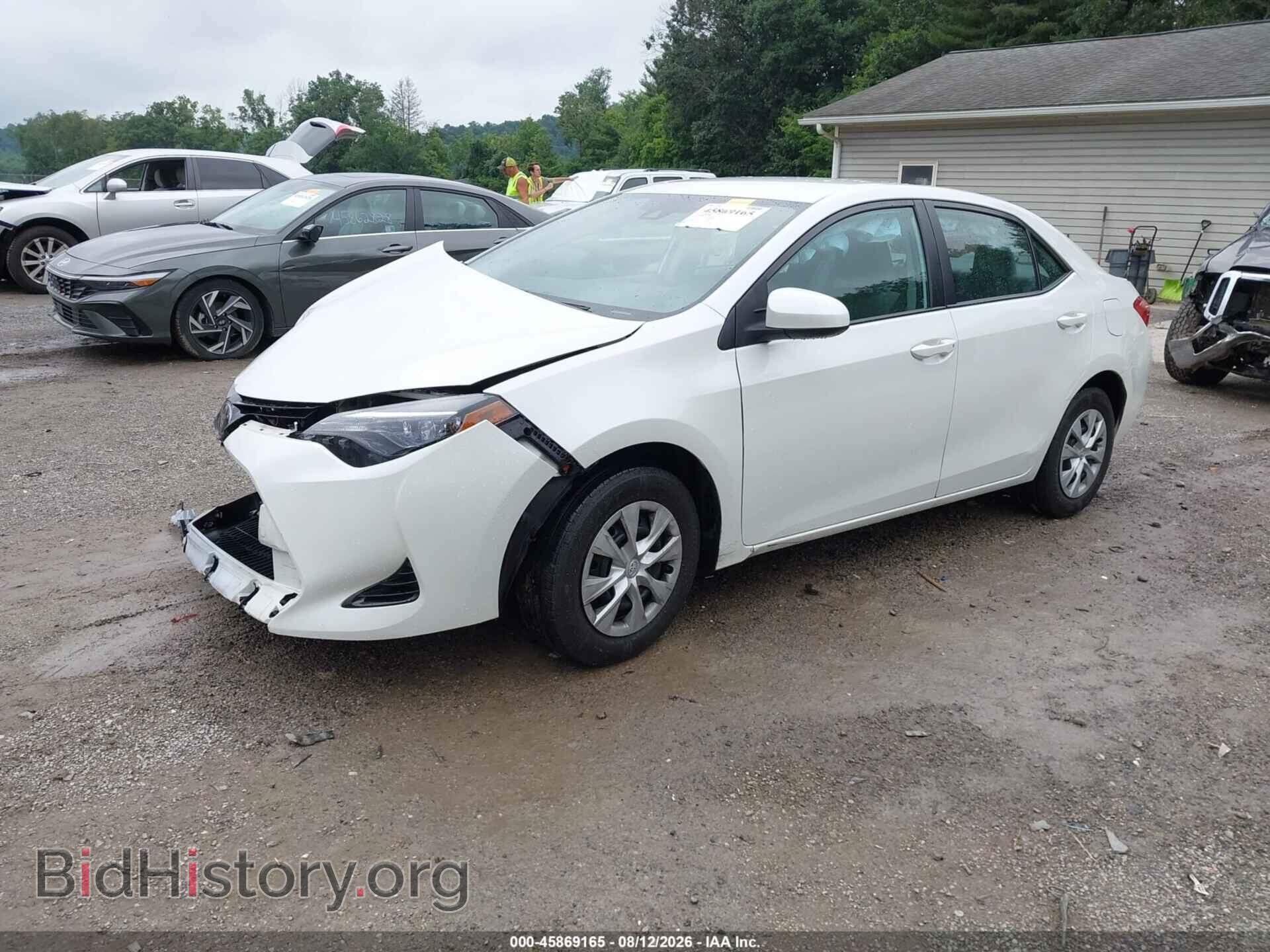 2017 TOYOTA COROLLA - VIN: 5YFBPRHE9HP732153 - Фото 2
