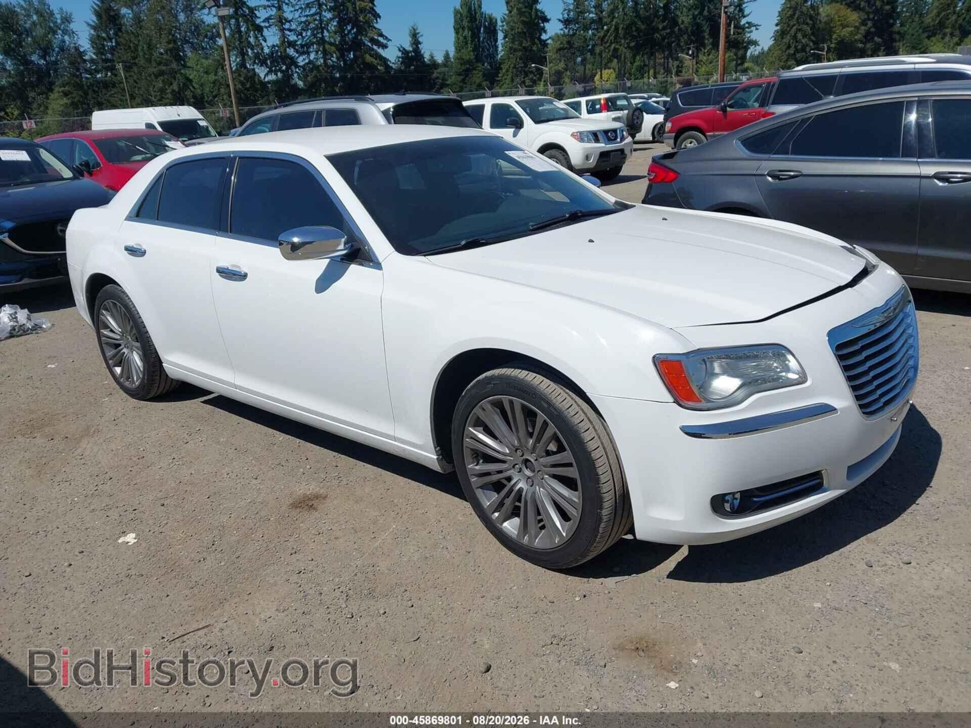 Фотография 2C3CA5CG8BH582660 - CHRYSLER 300 2011