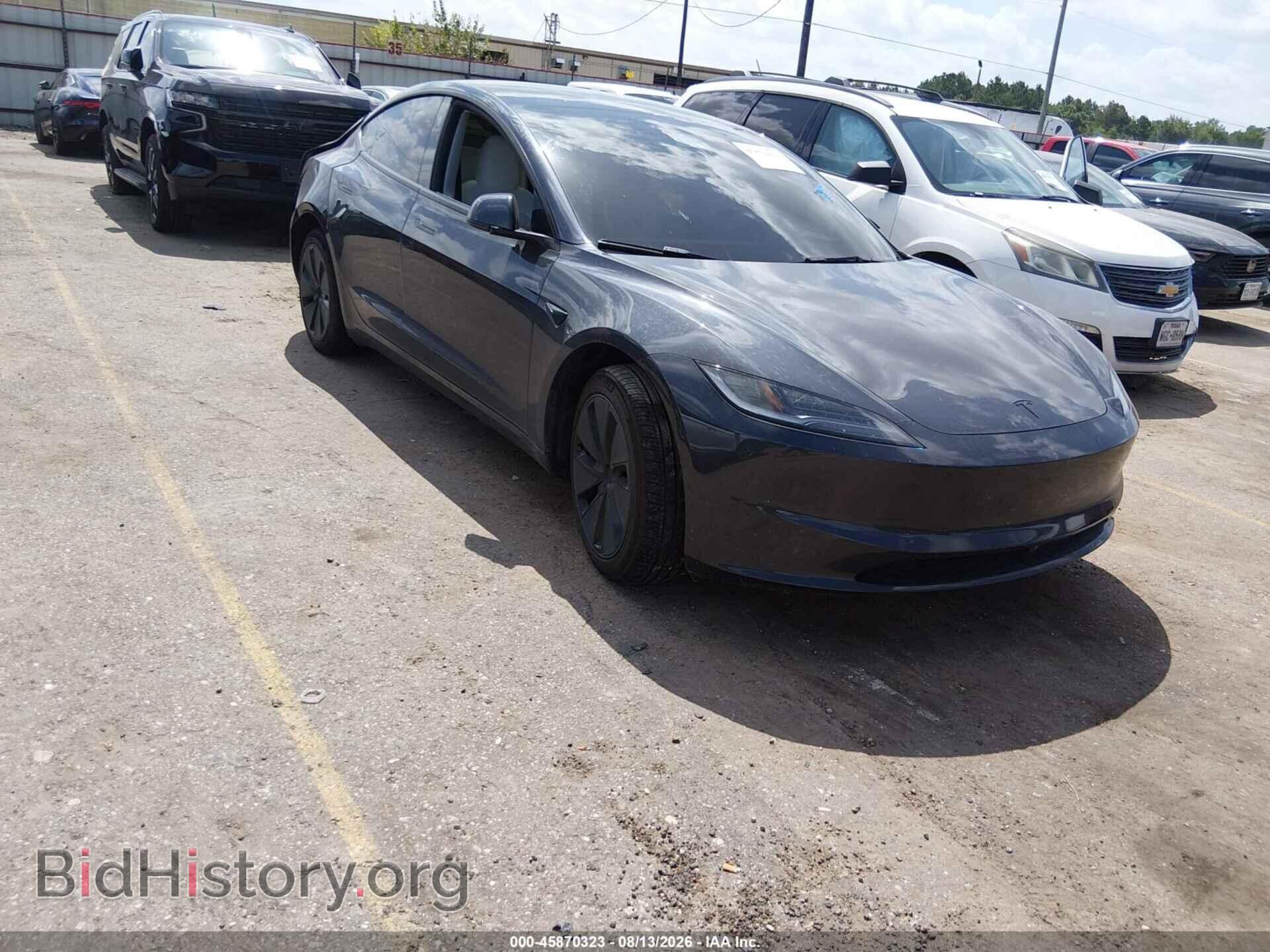 Фотография 5YJ3E1EA2TF136271 - TESLA MODEL 3 2026