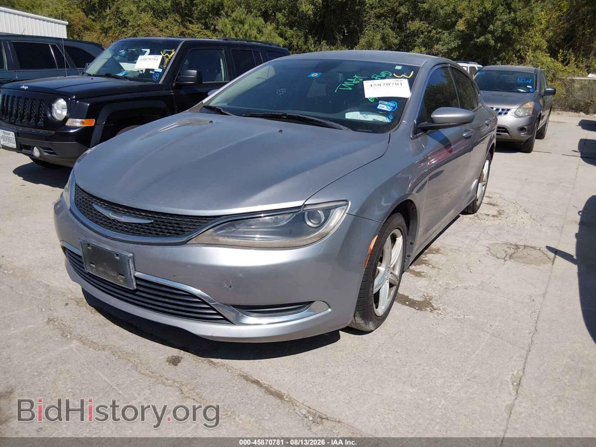 2015 CHRYSLER 200 - VIN: 1C3CCCAB0FN611409 - Фото 2