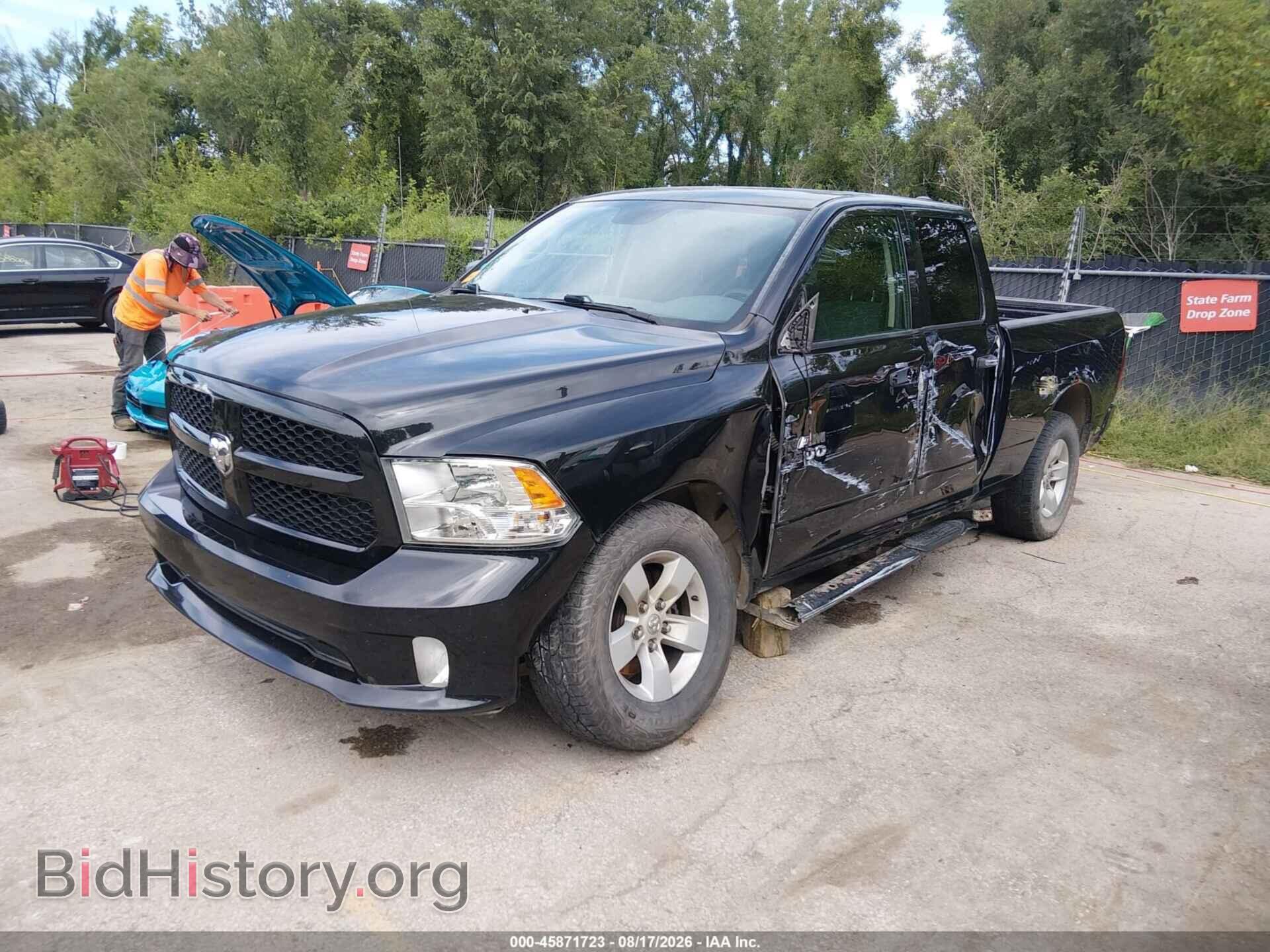 2017 RAM 1500 - VIN: 1C6RR7FG3HS727022 - Фото 2