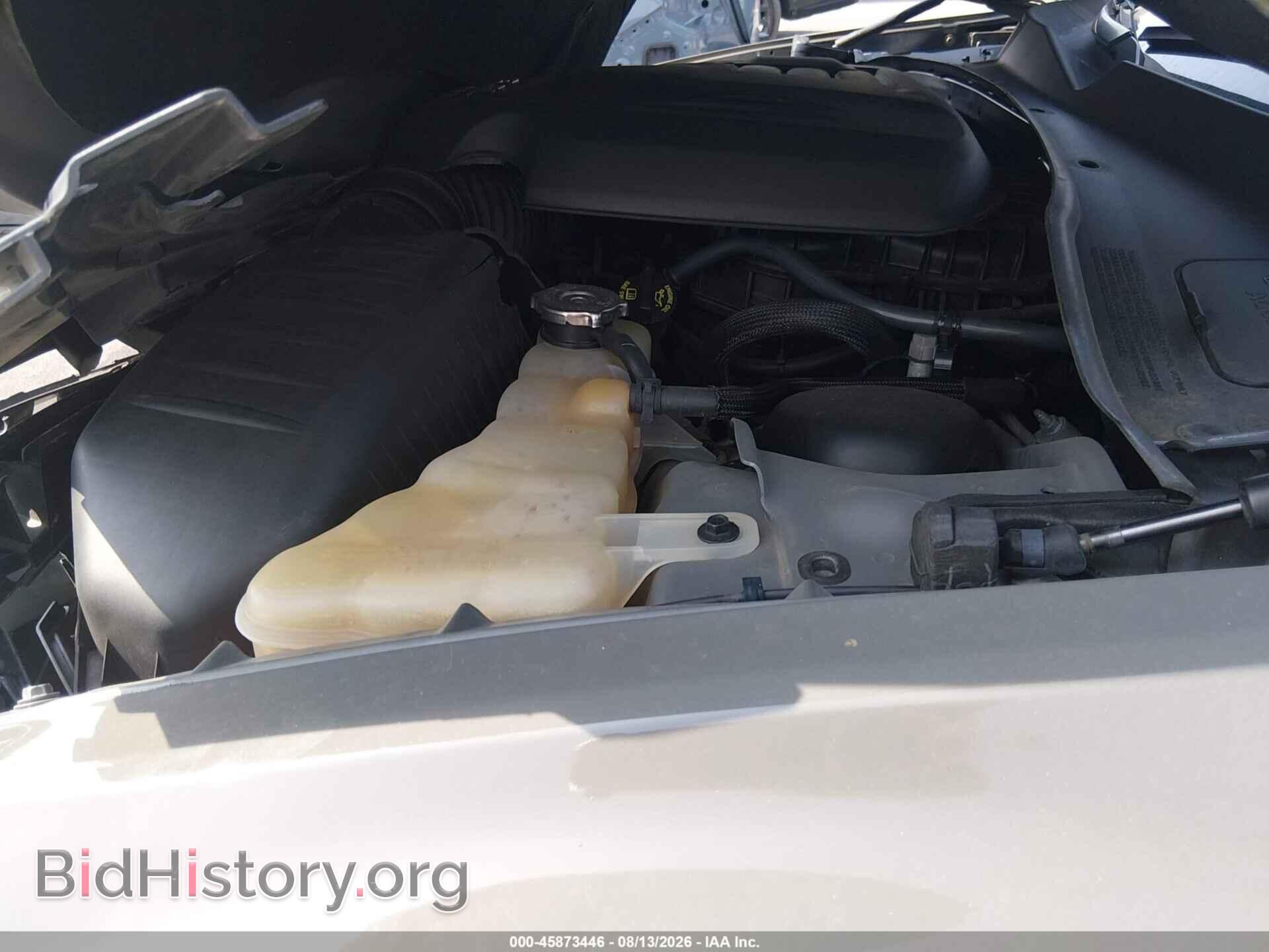 2019 CHRYSLER 300 - VIN: 2C3CCABG8KH654140 - Photo 10