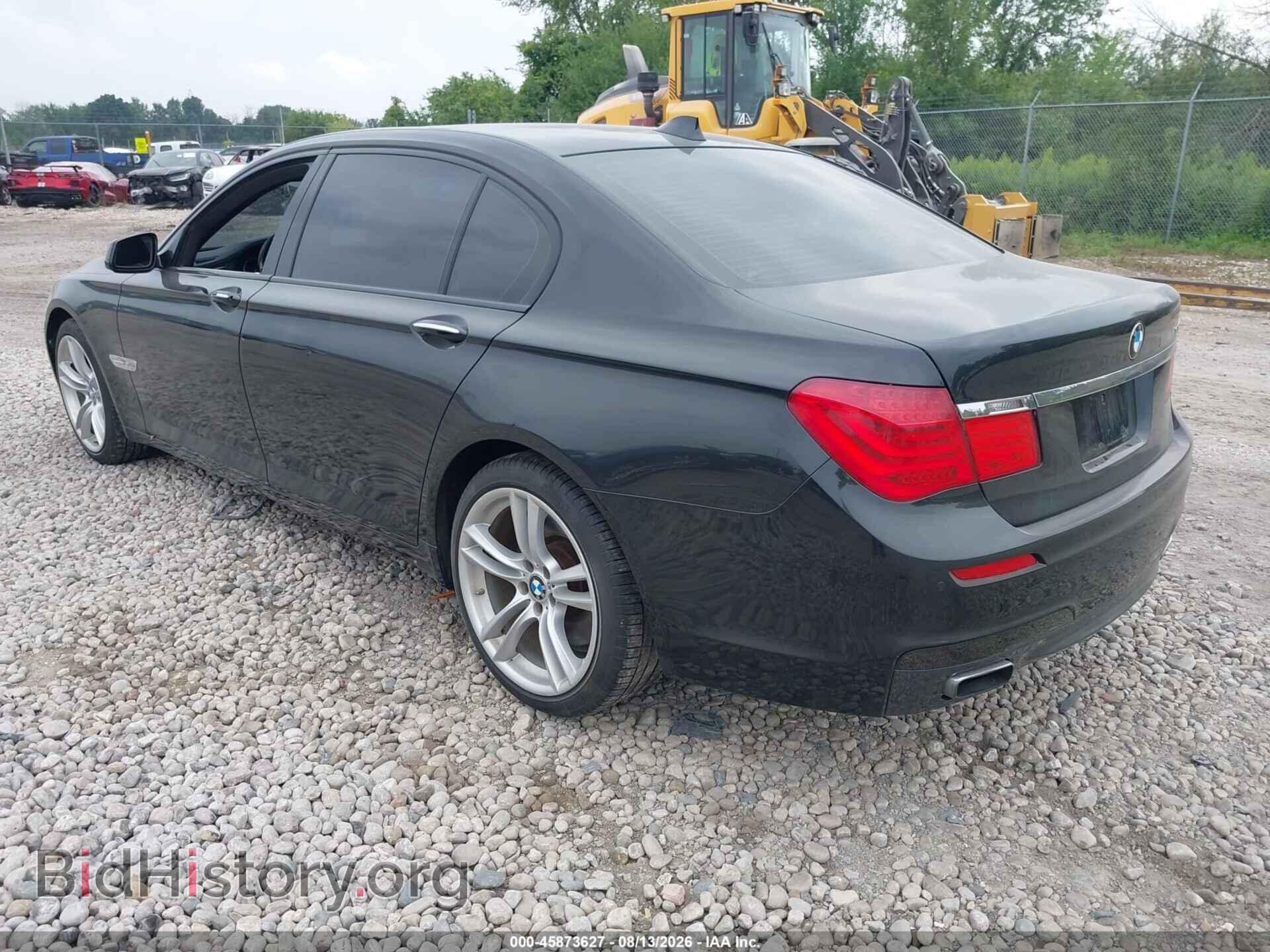 2012 BMW 750LI - VIN: WBAKC8C50CC437471 - Photo 3