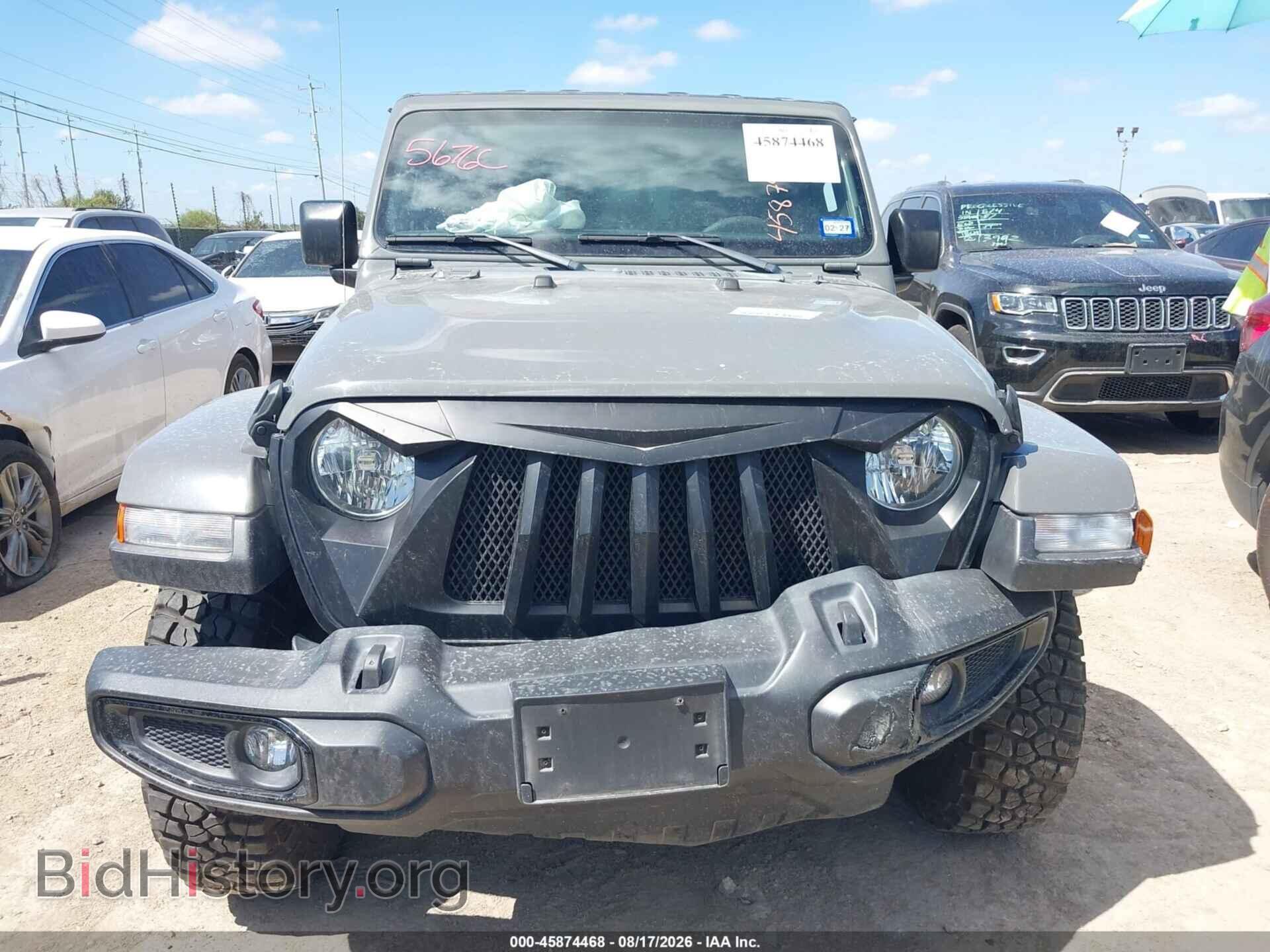 2023 Jeep GLADIATOR (VIN 1C6HJTAG1PL501377) — photo 13 of 17