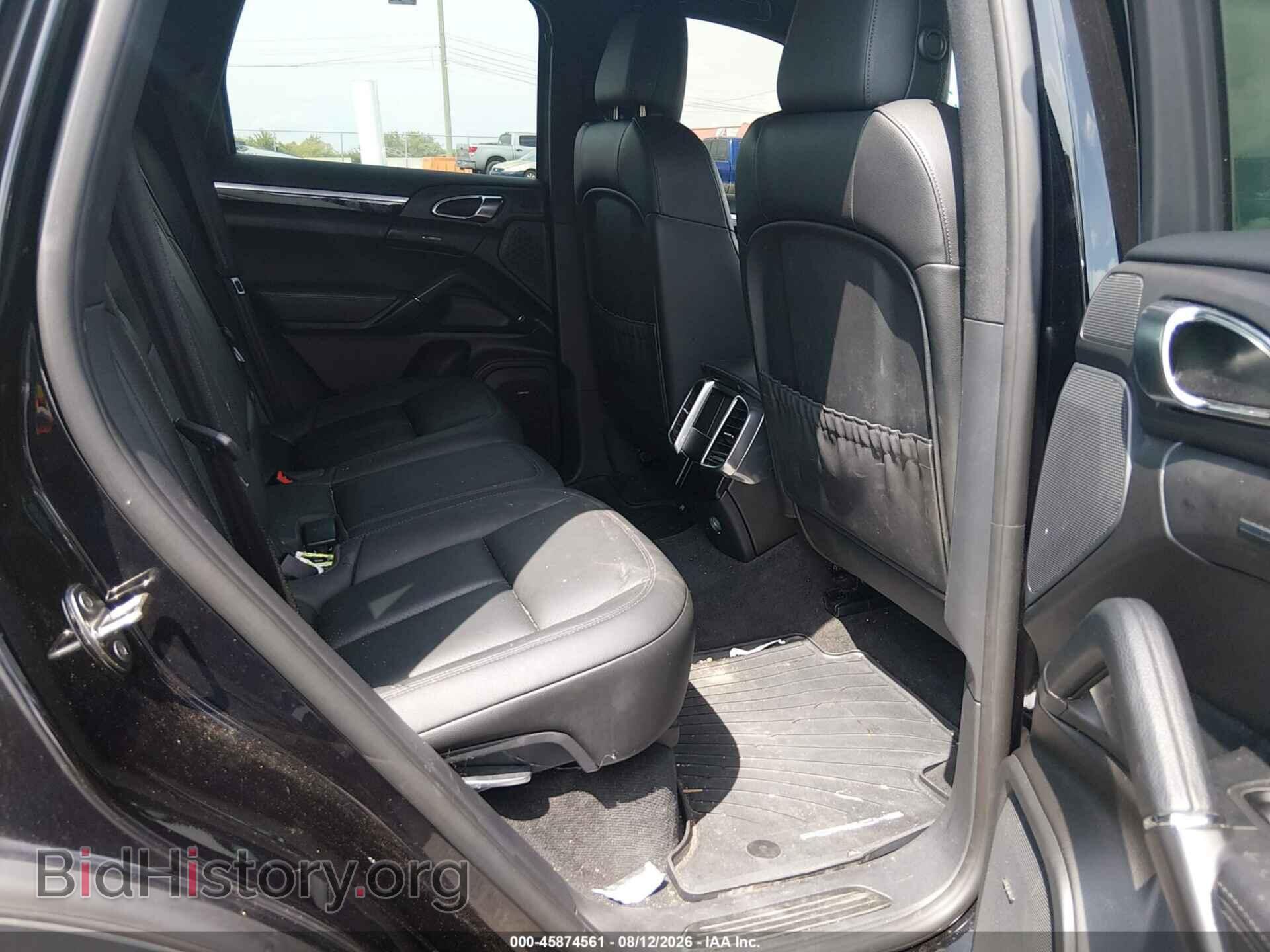 2015 PORSCHE CAYENNE - VIN: WP1AF2A27FLA30651 - Photo 8