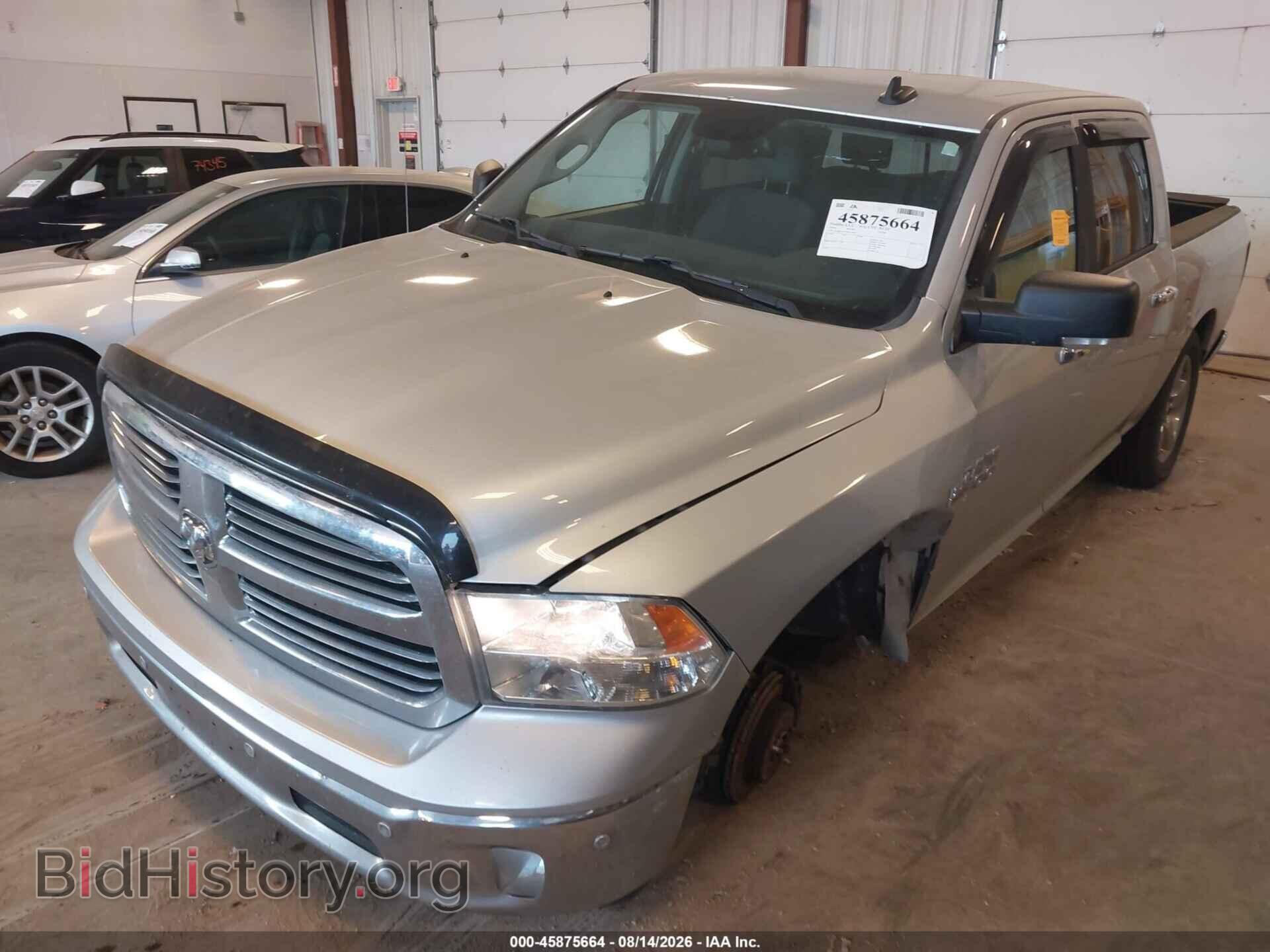 2016 RAM 1500 - VIN: 3C6RR7LT3GG194872 - Фото 2