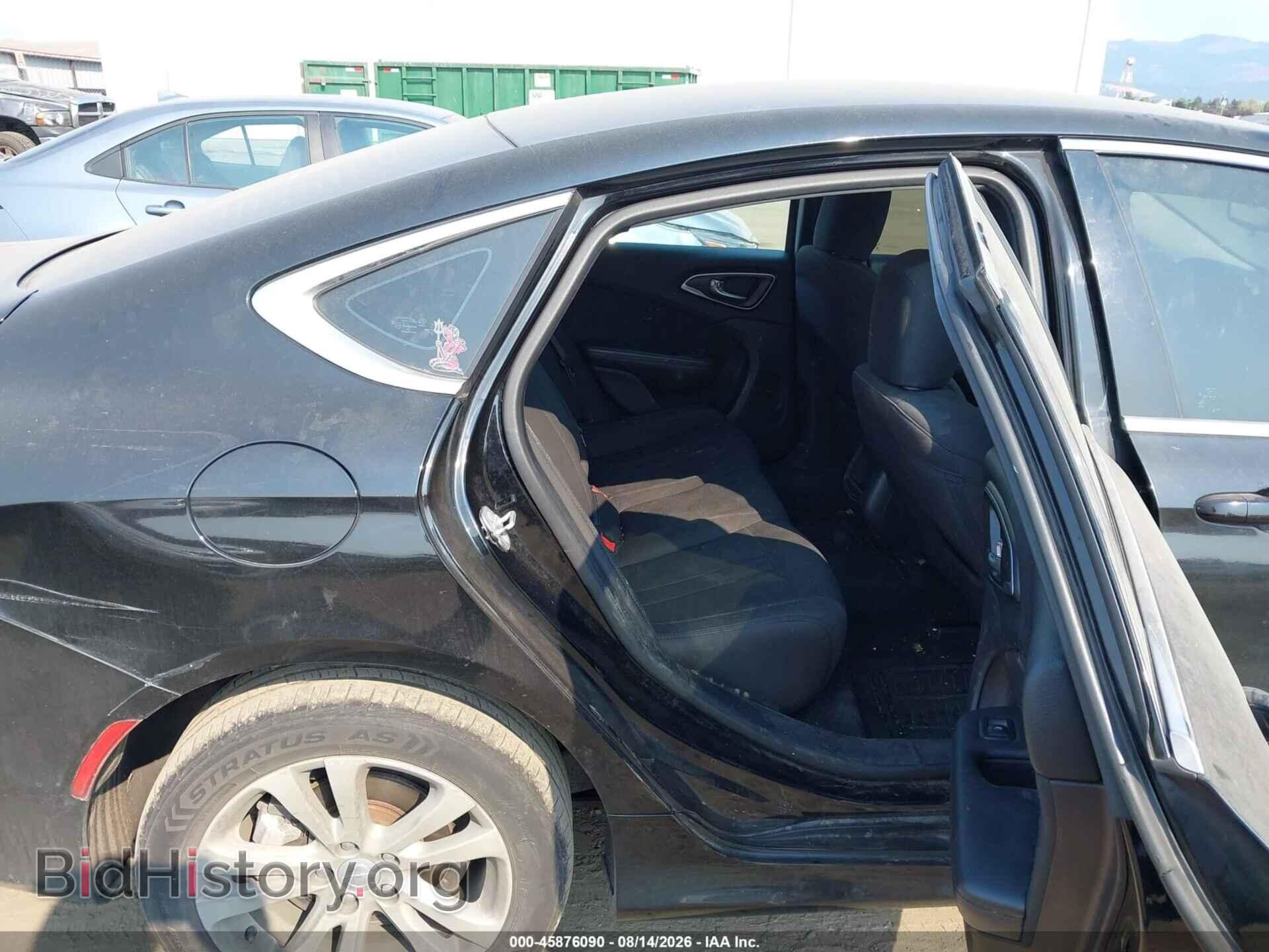 2016 CHRYSLER 200 - VIN: 1C3CCCAB0GN107475 - Photo 8