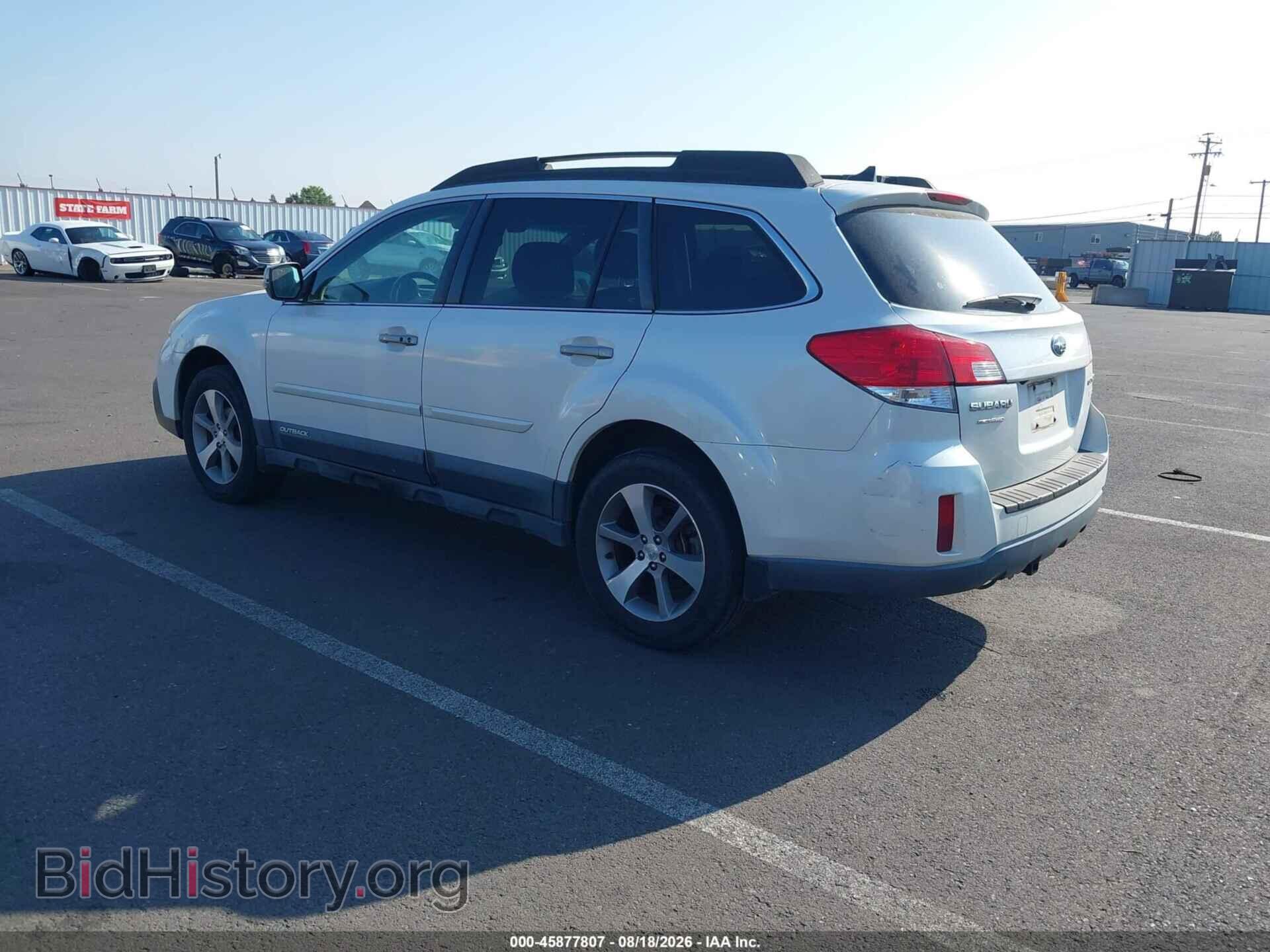 2014 SUBARU OUTBACK - VIN: 4S4BRBPC5E3294040 - Фото 3