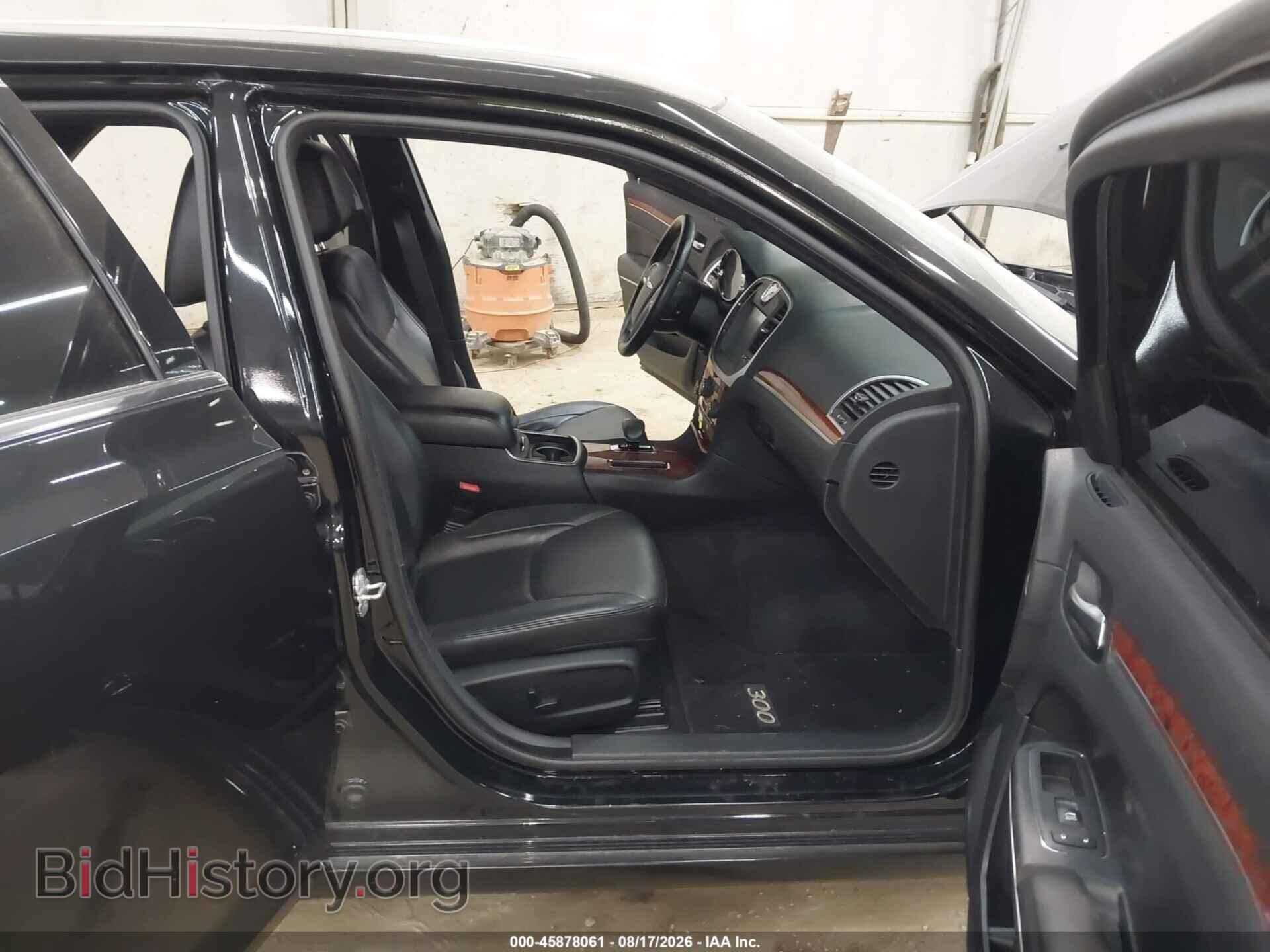 2014 CHRYSLER 300 - VIN: 2C3CCARG7EH144422 - Photo 5