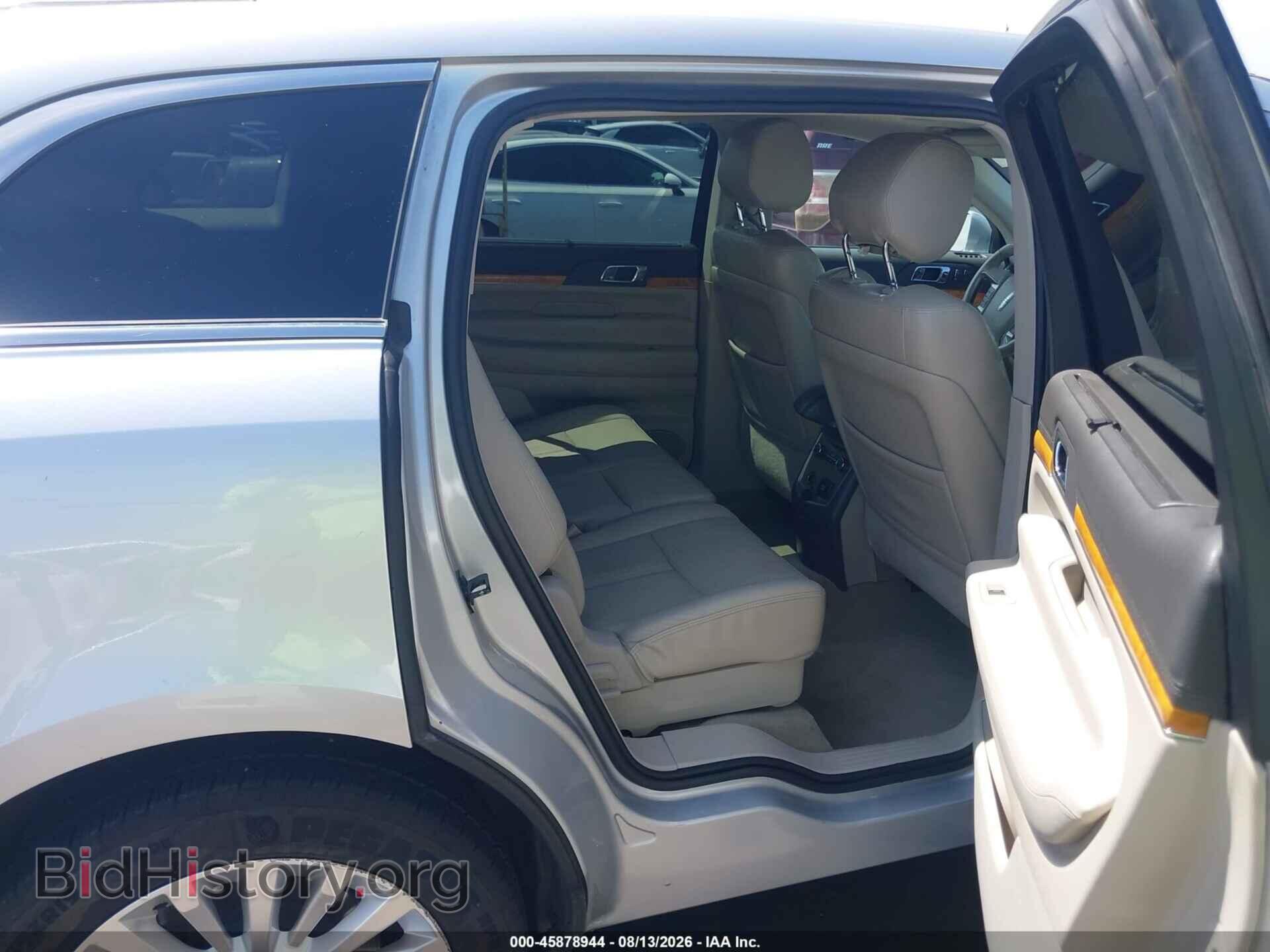 2012 LINCOLN MKT - VIN: 2LMHJ5FR9CBL50264 - Photo 8
