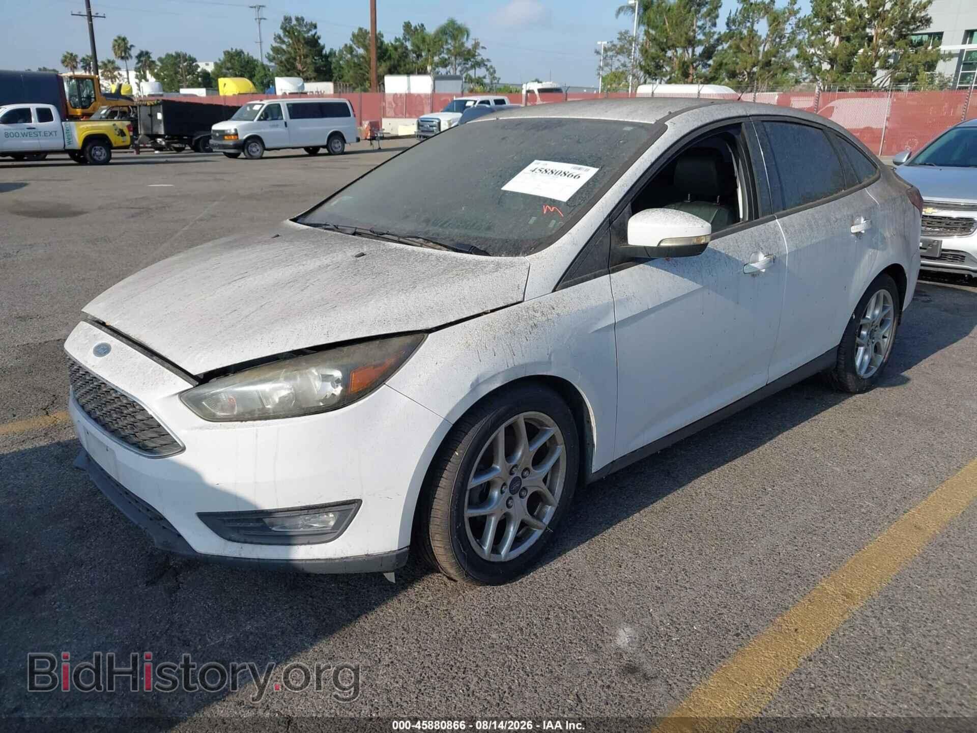 2015 FORD FOCUS - VIN: 1FADP3F2XFL331043 - Photo 2