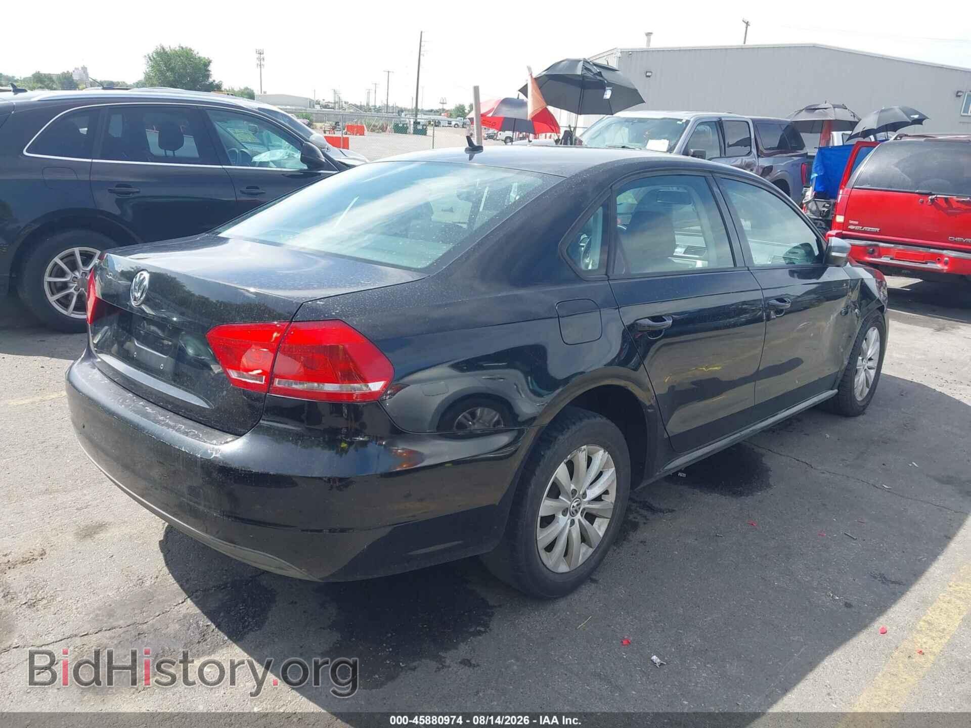 2013 VOLKSWAGEN PASSAT - VIN: 1VWAP7A33DC073138 - Фото 4