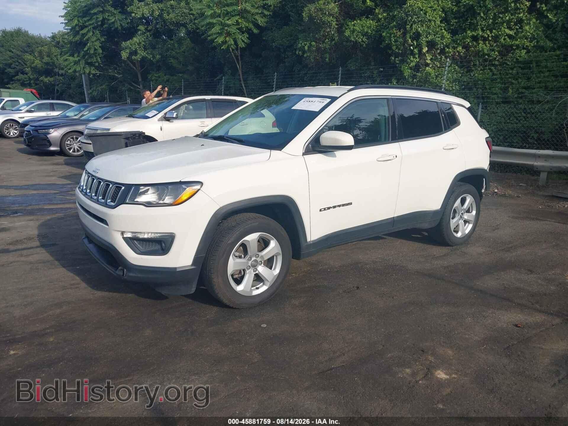 2019 JEEP COMPASS - VIN: 3C4NJDBB0KT595740 - Photo 2