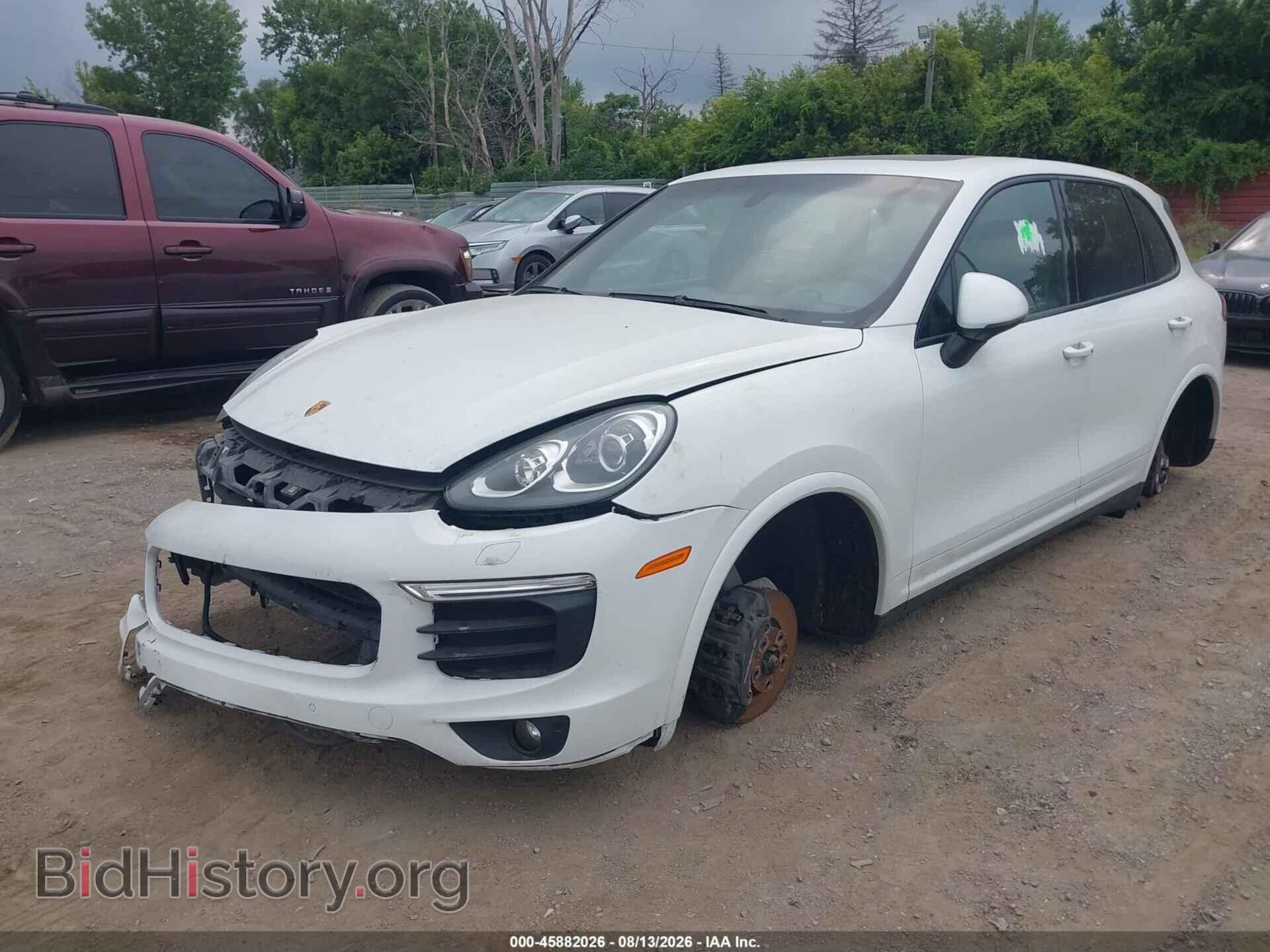 2017 PORSCHE CAYENNE - VIN: WP1AA2A29HKA86887 - Фото 2