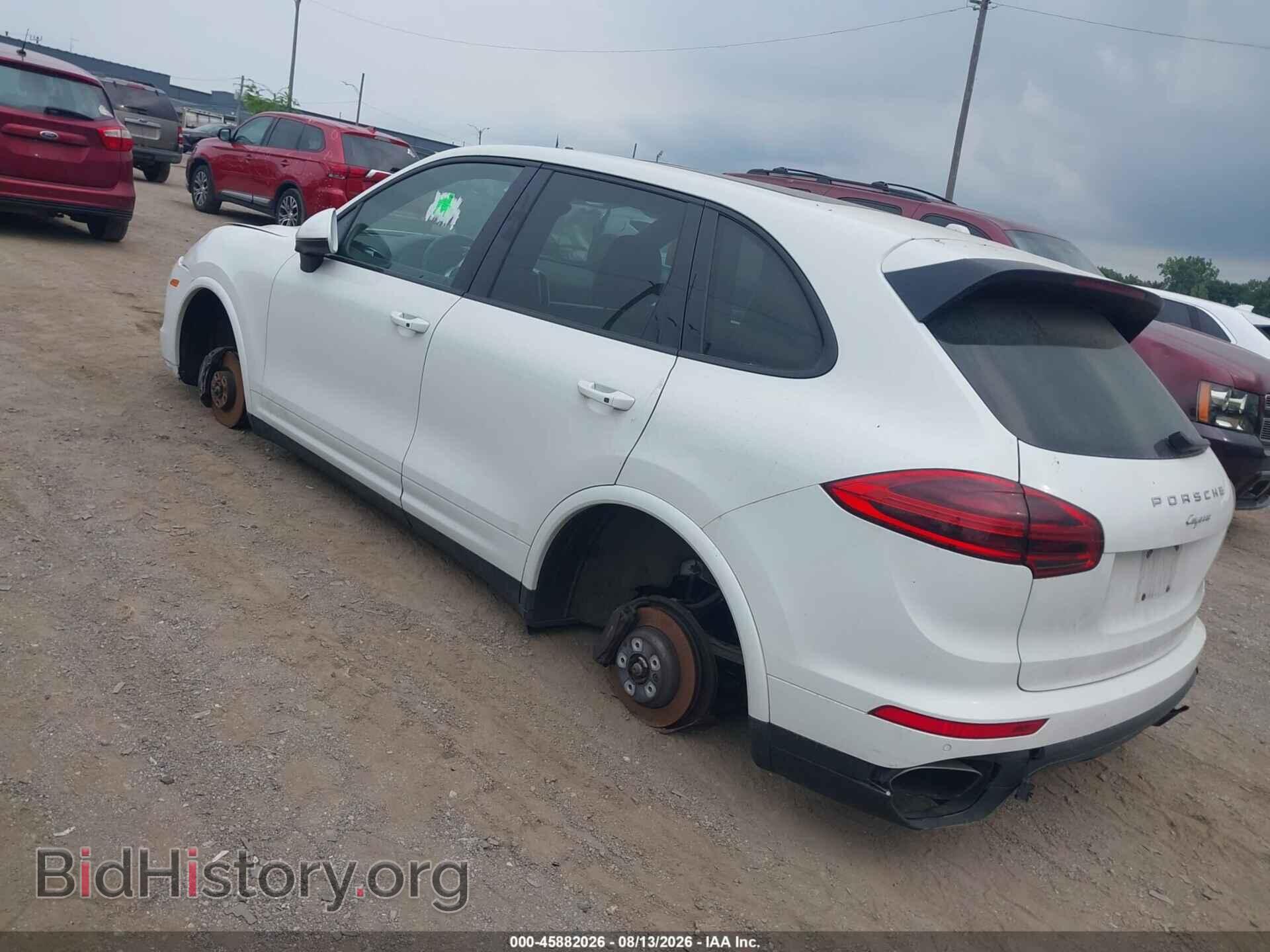 2017 PORSCHE CAYENNE - VIN: WP1AA2A29HKA86887 - Фото 3