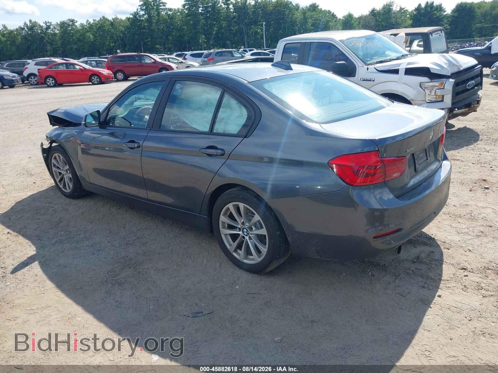 2017 BMW 320I - VIN: WBA8A3C54HK691572 - Фото 3