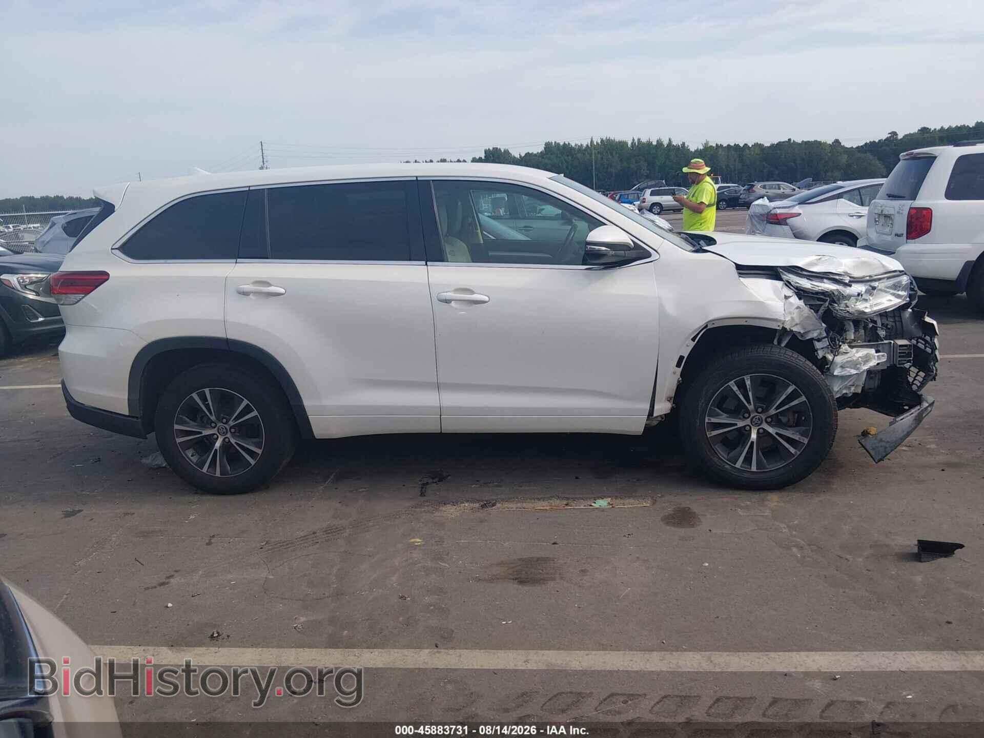 2017 TOYOTA HIGHLANDER - VIN: 5TDZZRFH6HS208228 - Фото 13