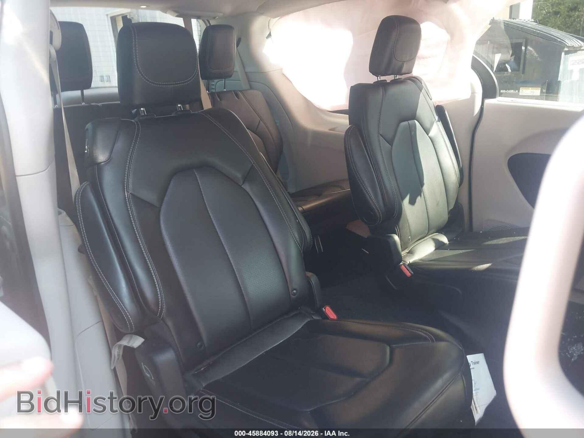 2023 CHRYSLER PACIFICA - VIN: 2C4RC1BG6PR590865 - Фото 8