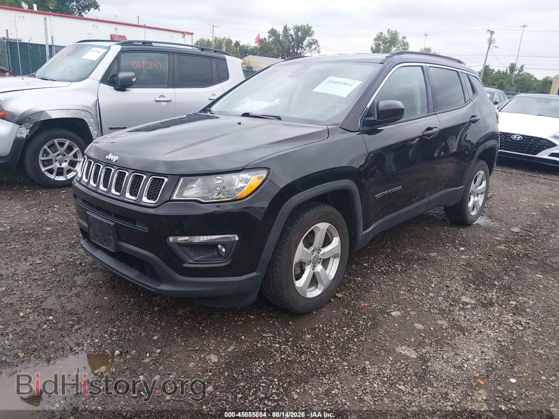 2018 JEEP COMPASS - VIN: 3C4NJDBB8JT307915 - Фото 2