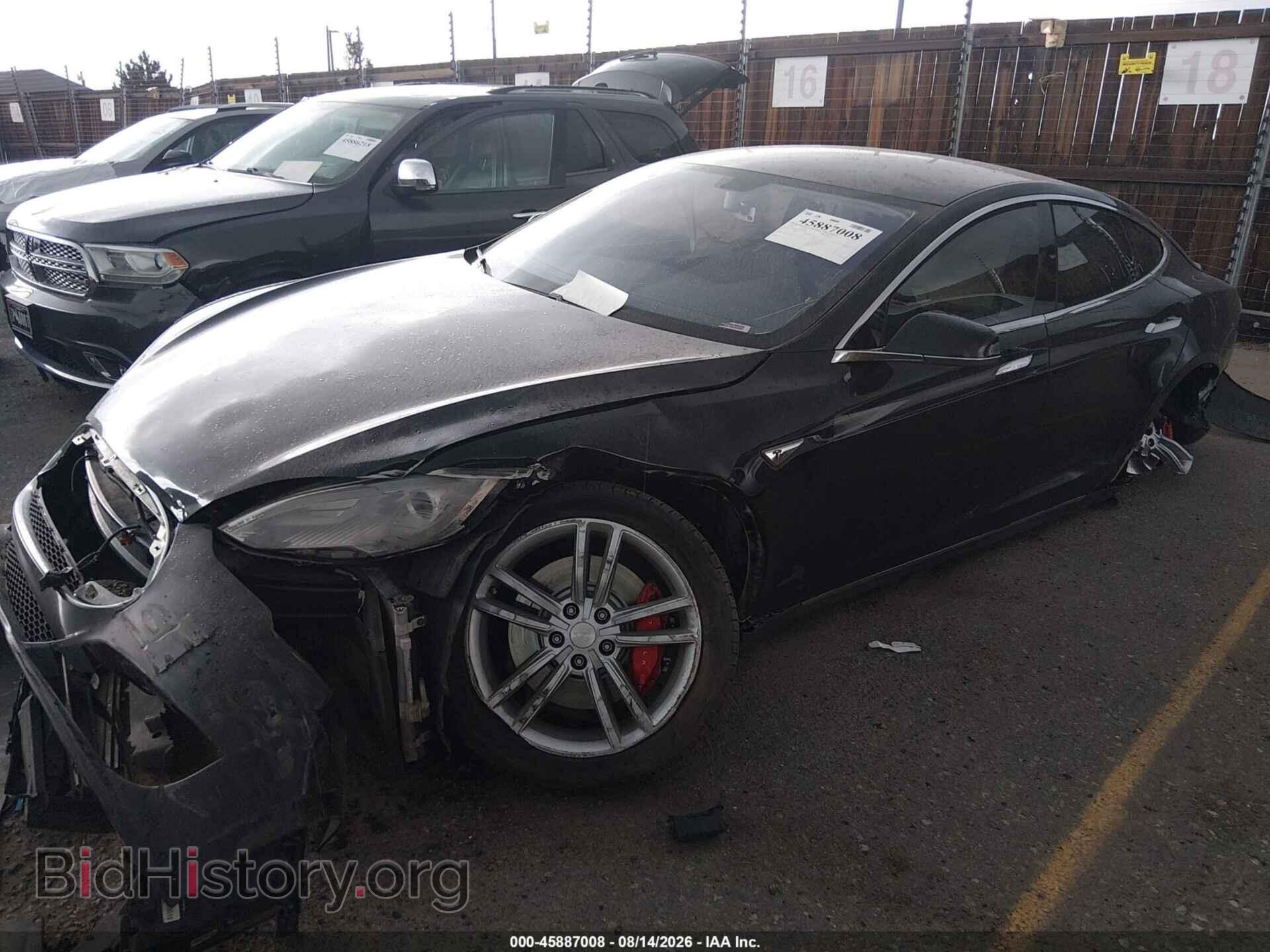 2014 TESLA MODEL S - VIN: 5YJSA1H1XEFP45730 - Фото 2