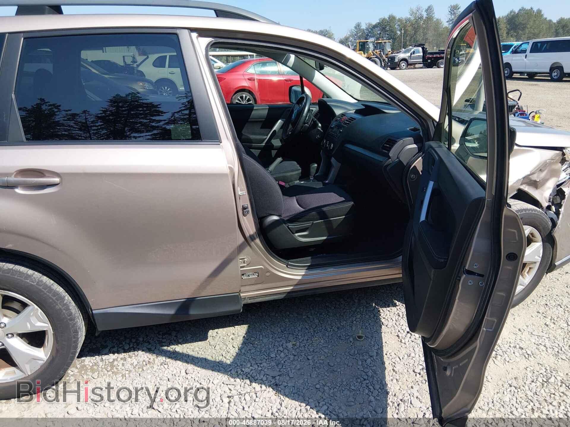 2014 SUBARU FORESTER - VIN: JF2SJAEC8EH516213 - Photo 5
