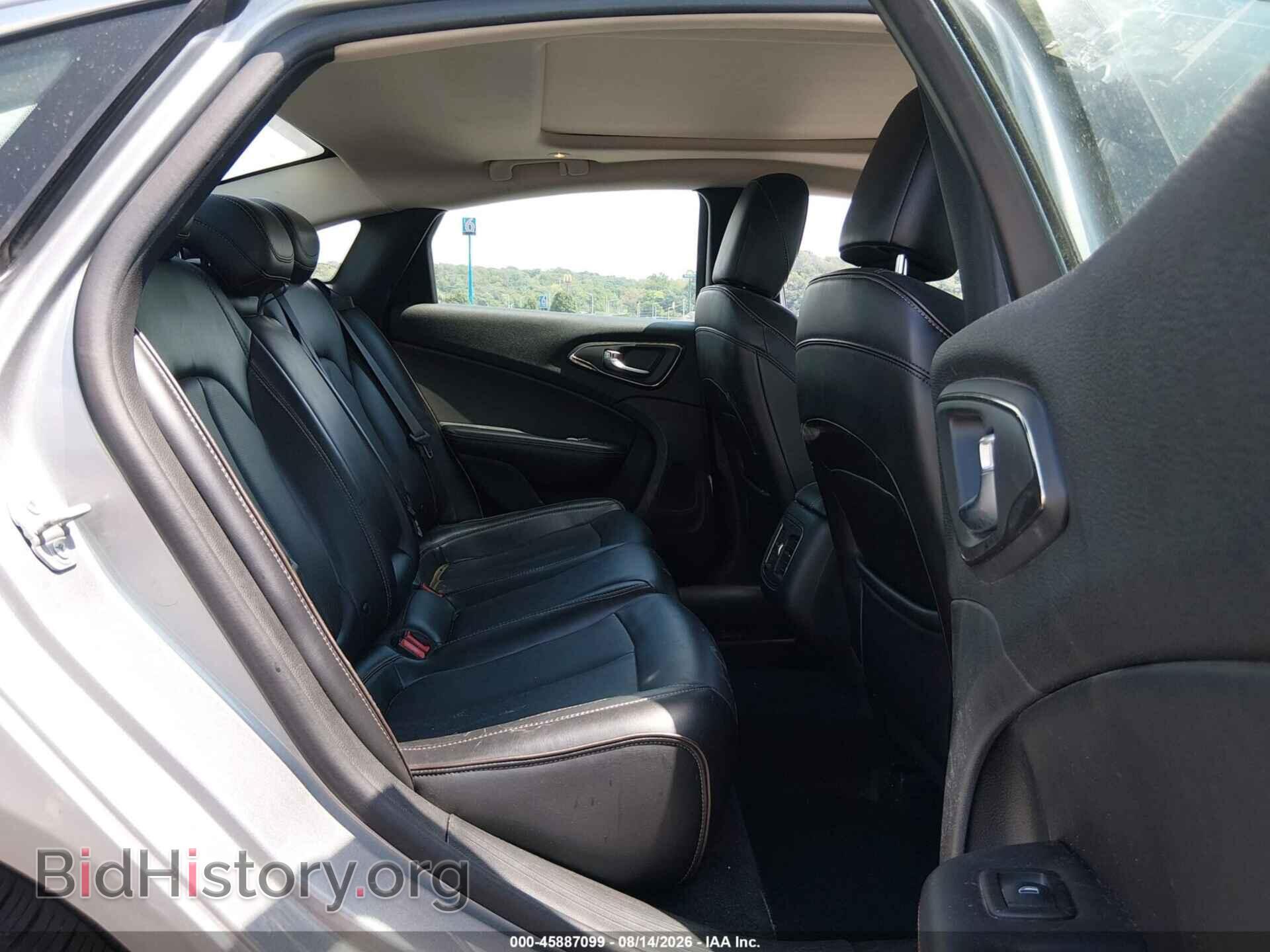 2015 CHRYSLER 200 - VIN: 1C3CCCEG2FN553616 - Photo 8