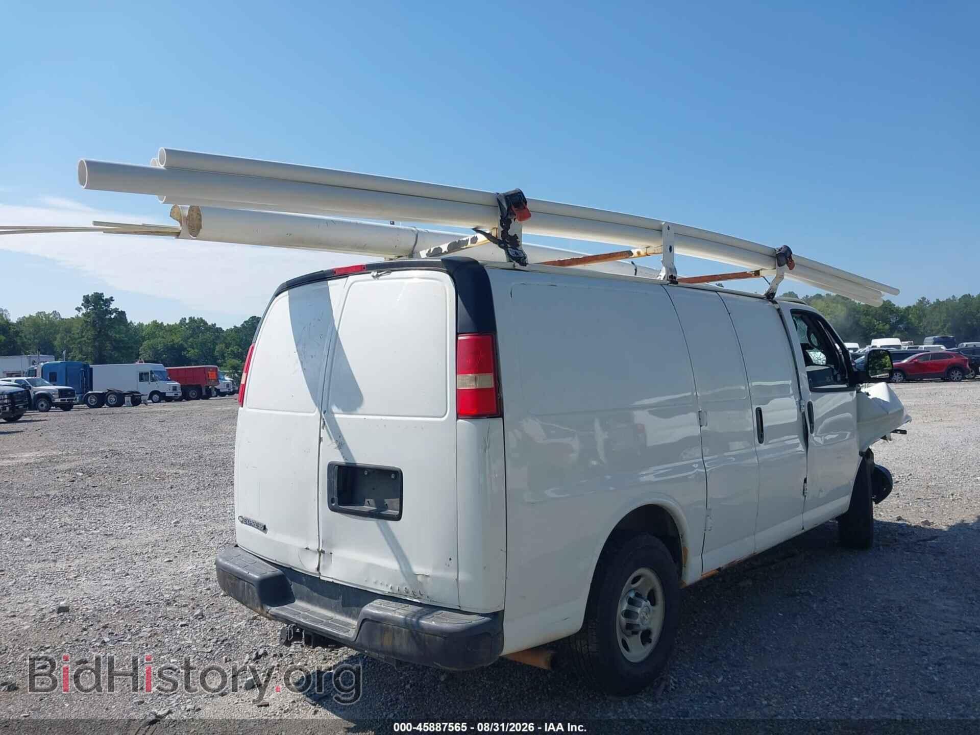 2014 CHEVROLET EXPRESS 2500 - VIN: 1GCWGFCA6E1103261 - Photo 4