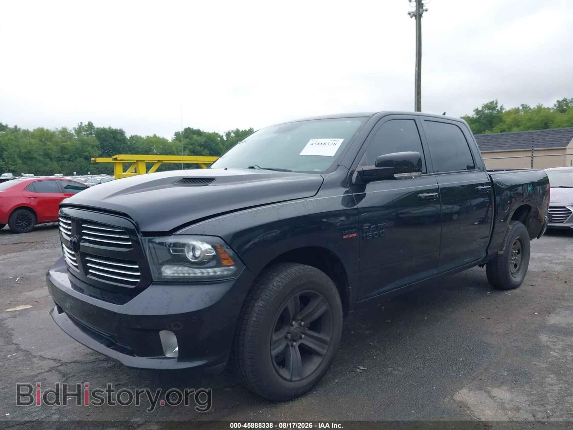 2016 RAM 1500 - VIN: 1C6RR7MT4GS105656 - Фото 2