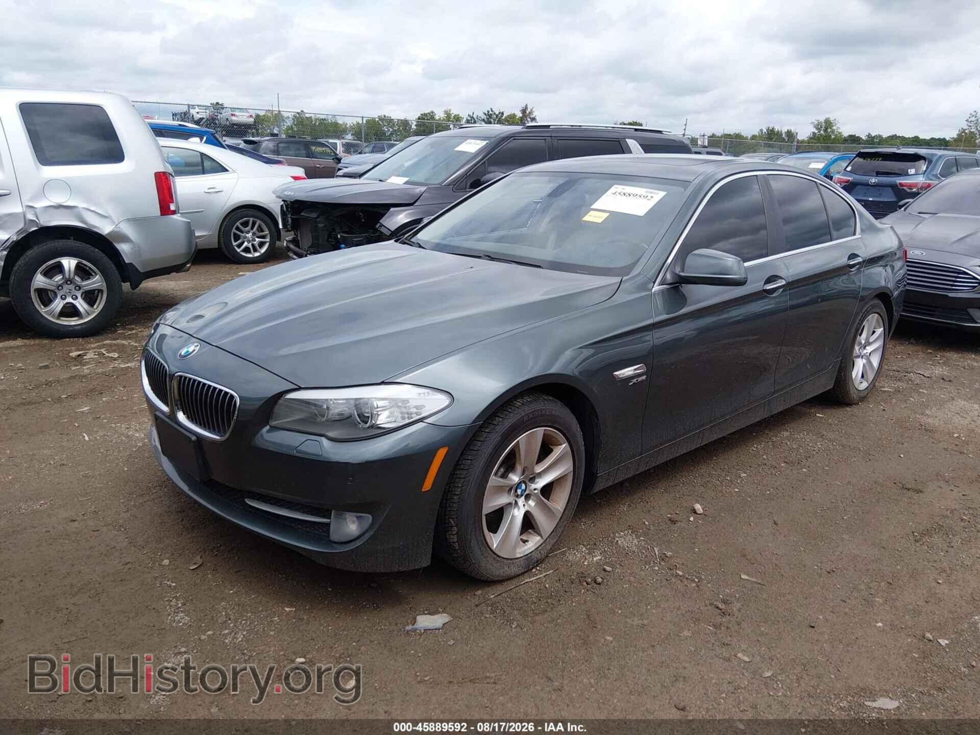 2012 BMW 528I - VIN: WBAXH5C59CDW03857 - Photo 2