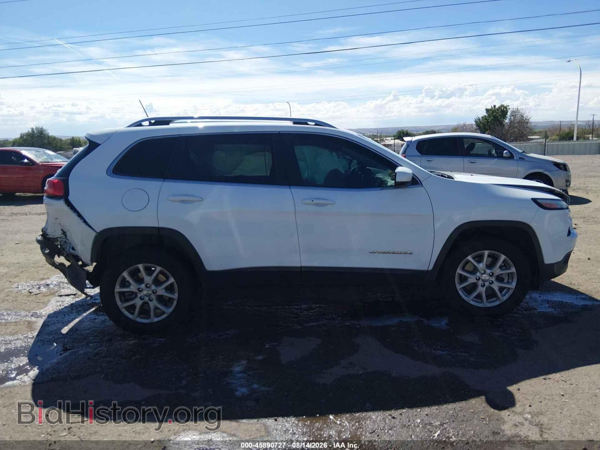 2017 JEEP CHEROKEE - VIN: 1C4PJMCS3HD220303 - Photo 12