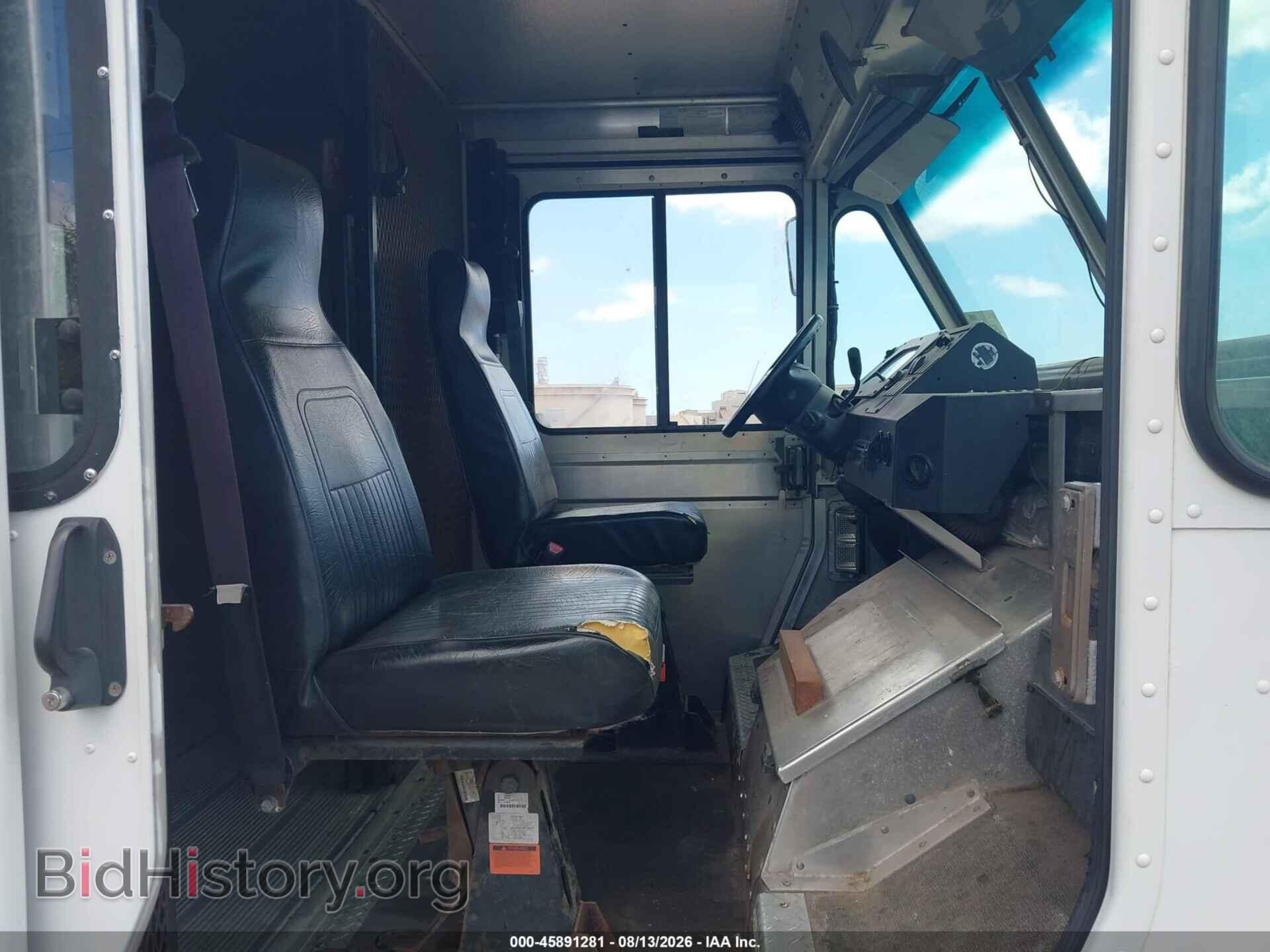 2014 FORD E-350 STRIPPED - VIN: 1FC3E3KL4EDB11013 - Photo 5