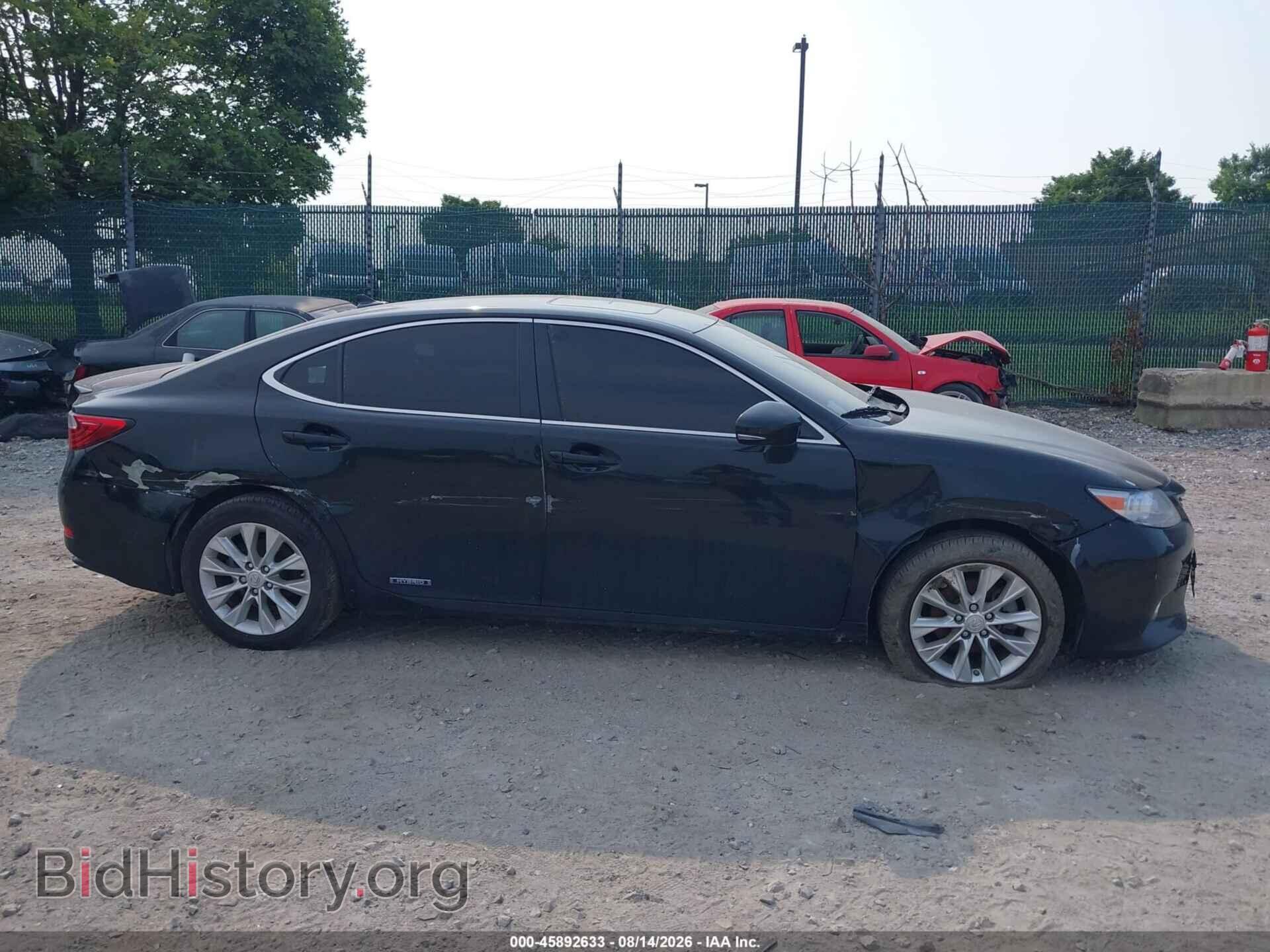 2014 LEXUS ES 300H - VIN: JTHBW1GG2E2067547 - Photo 12