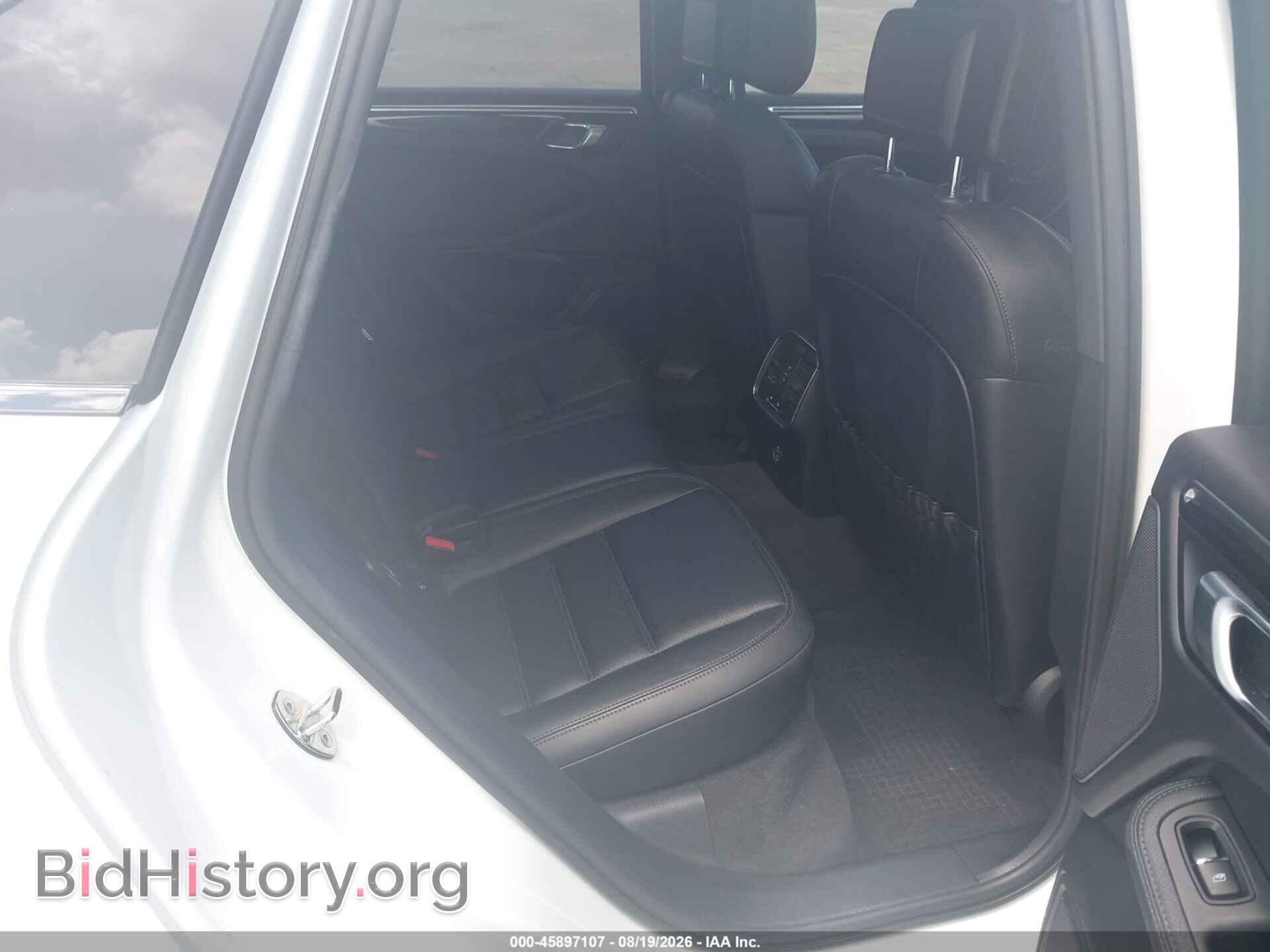 2023 PORSCHE MACAN - VIN: WP1AA2A52PLB16508 - Photo 8