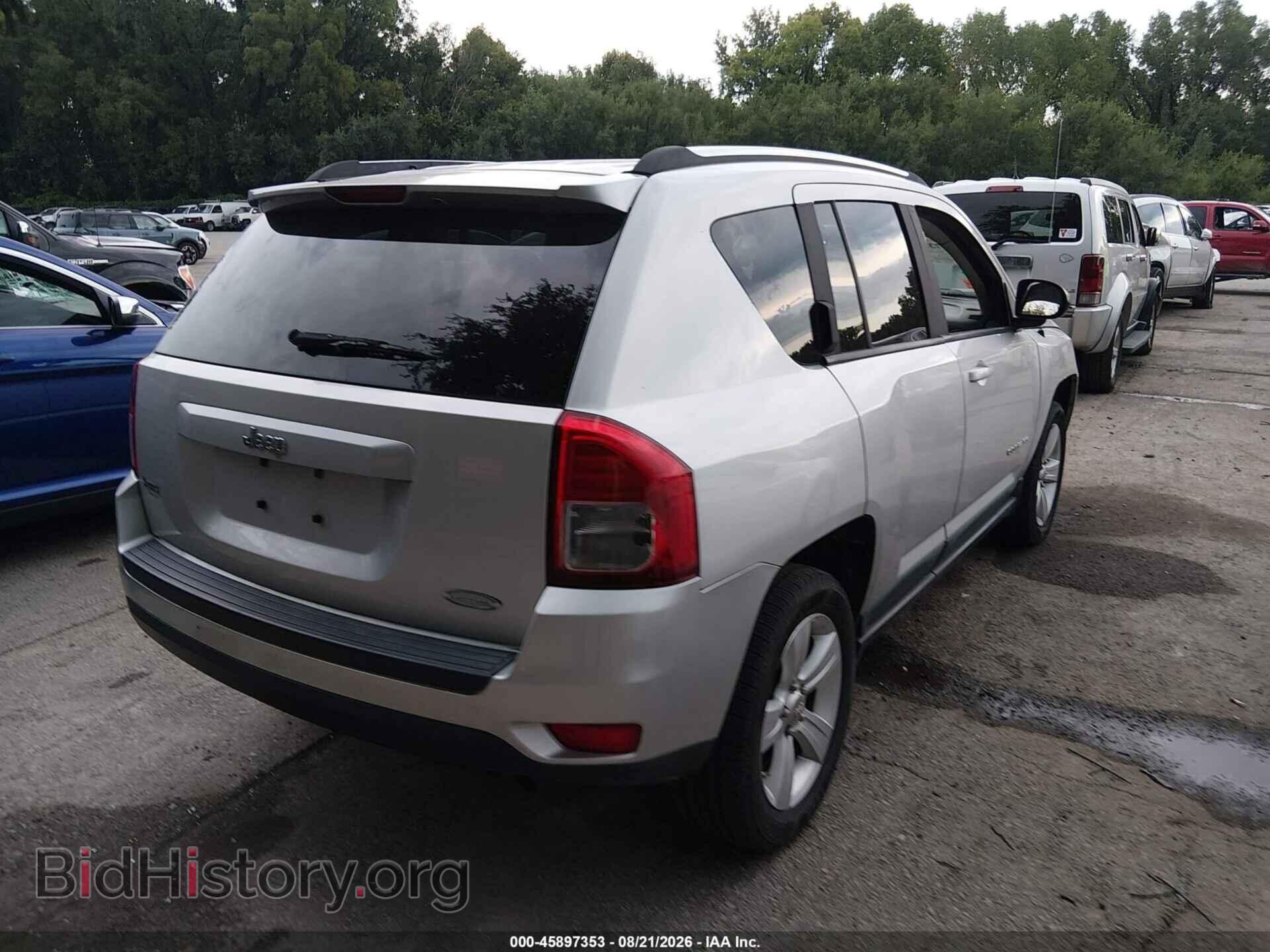 2011 JEEP COMPASS - VIN: 1J4NT1FB3BD236384 - Photo 4