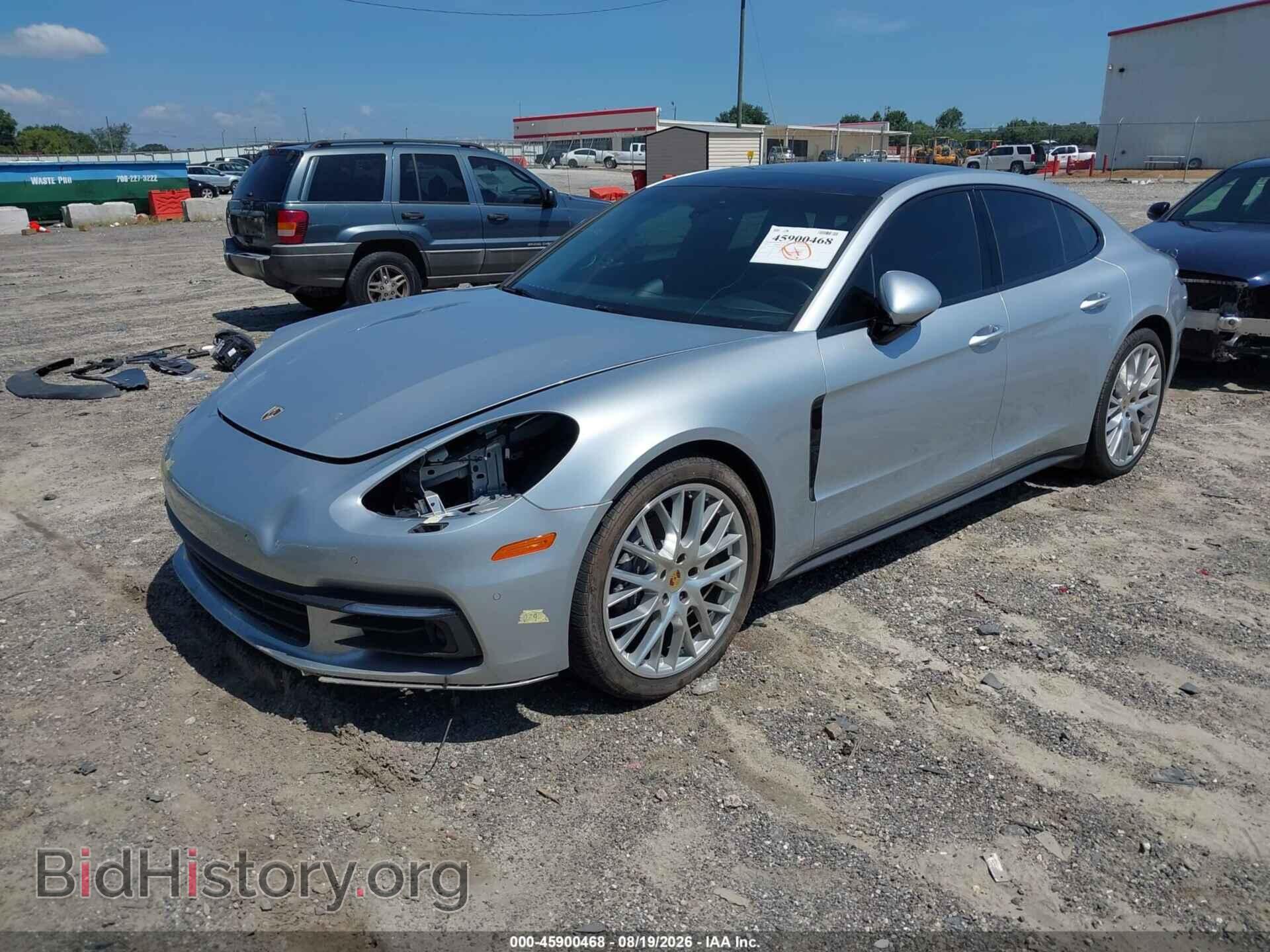 2017 PORSCHE PANAMERA - VIN: WP0AA2A75HL100999 - Photo 2