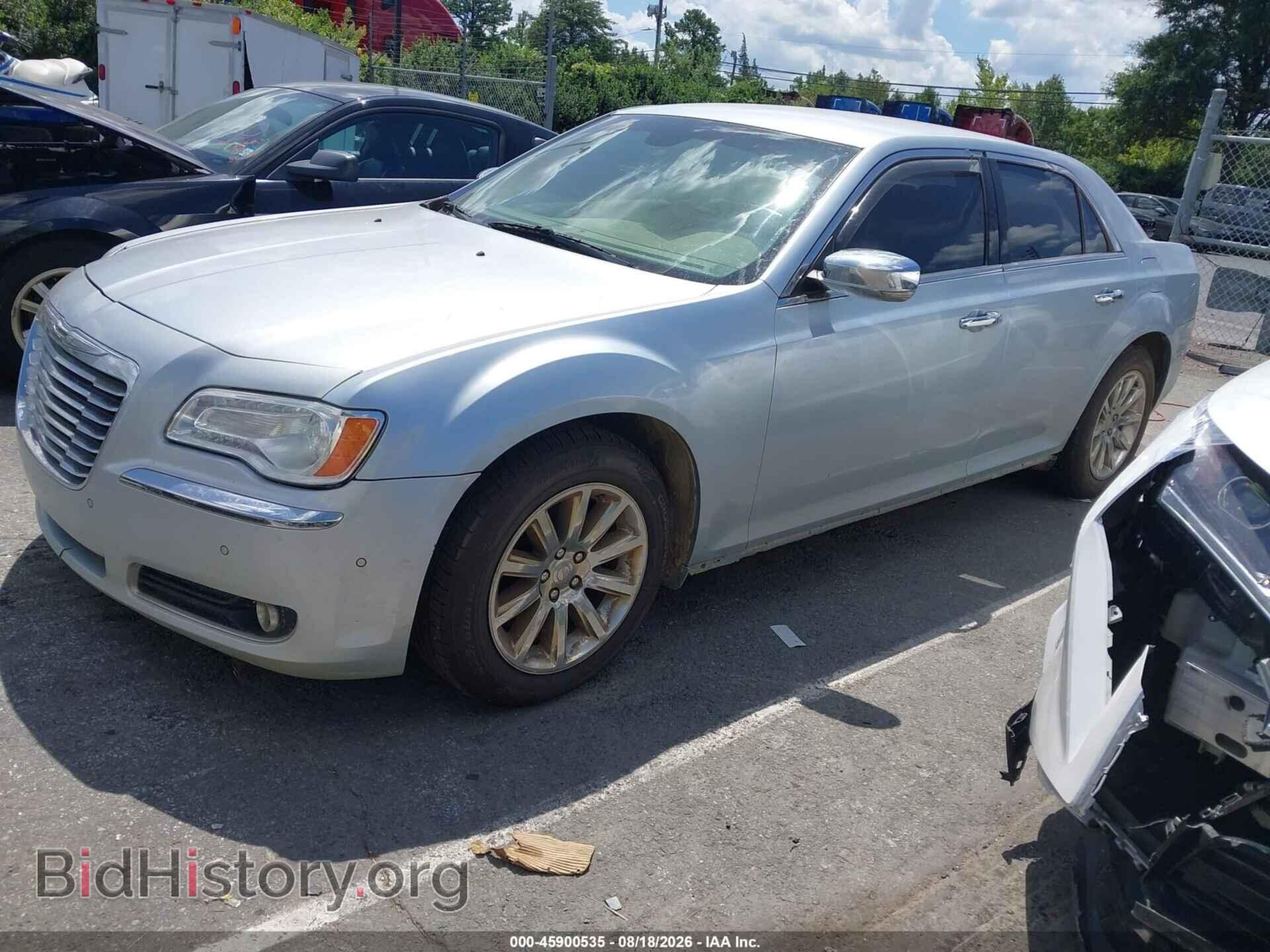 2013 CHRYSLER 300C - VIN: 2C3CCAEG2DH685317 - Фото 2