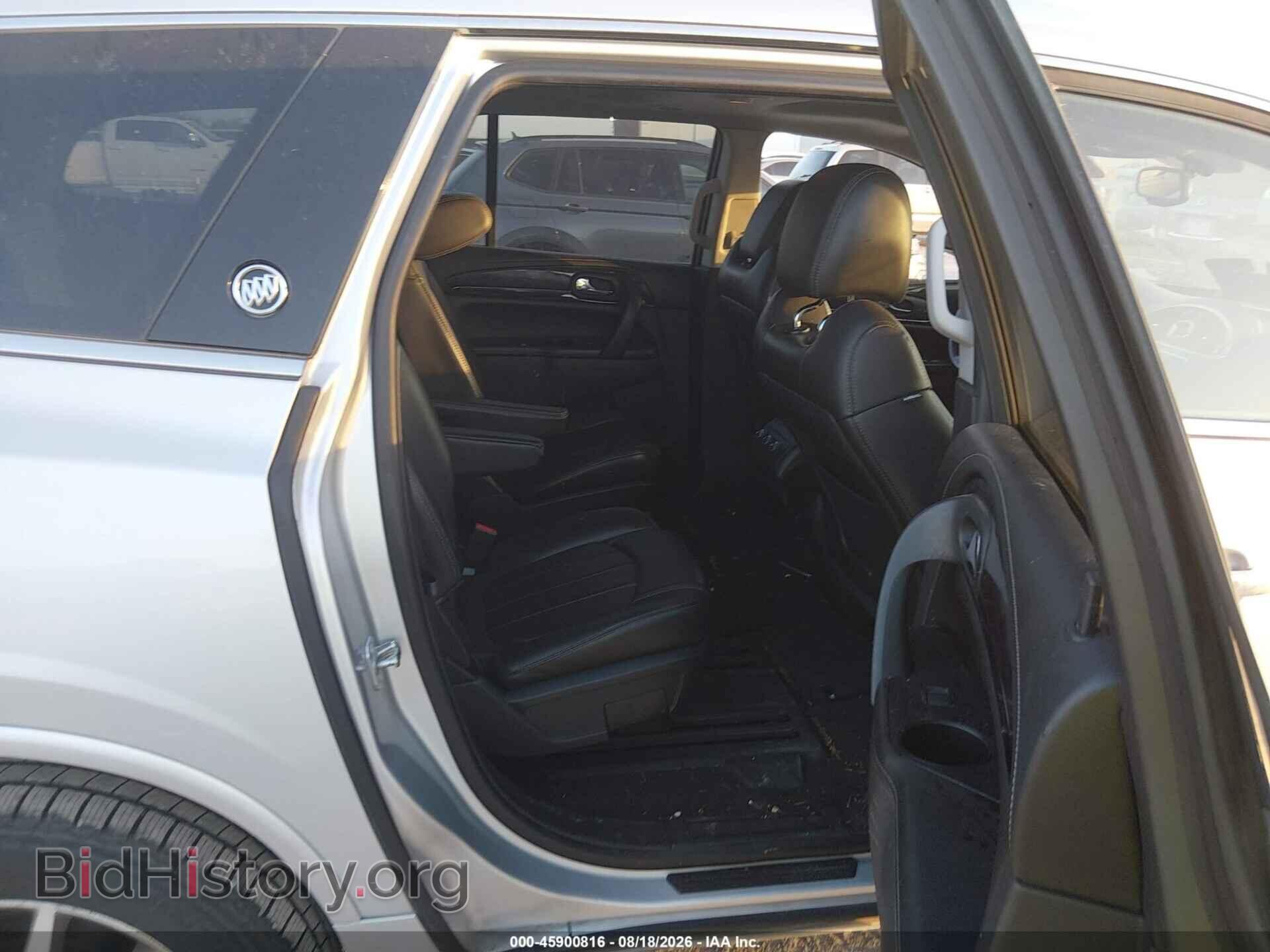2016 BUICK ENCLAVE - VIN: 5GAKVBKD2GJ266888 - Photo 8