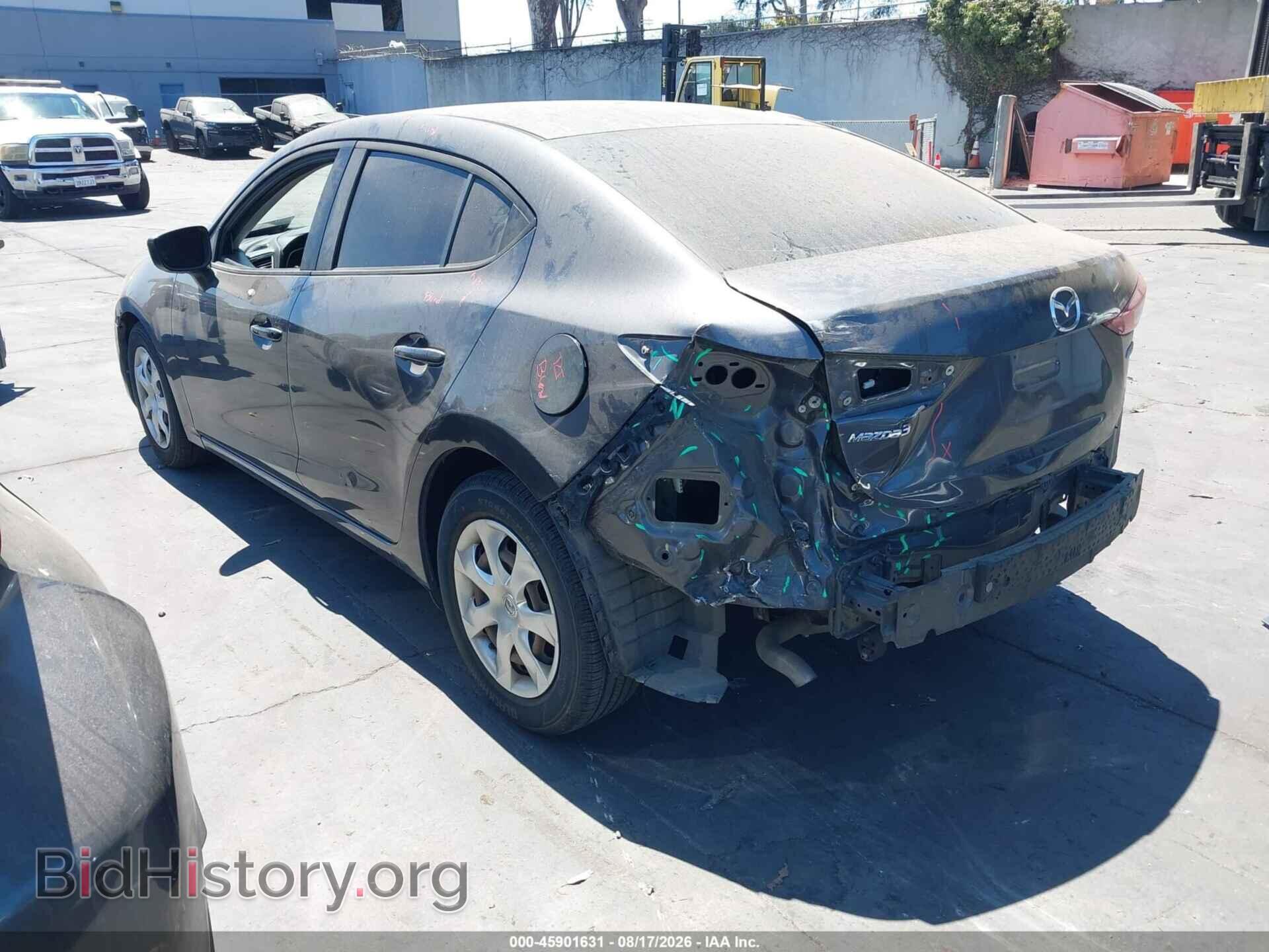 2016 MAZDA MAZDA3 - VIN: 3MZBM1T75GM329843 - Фото 3