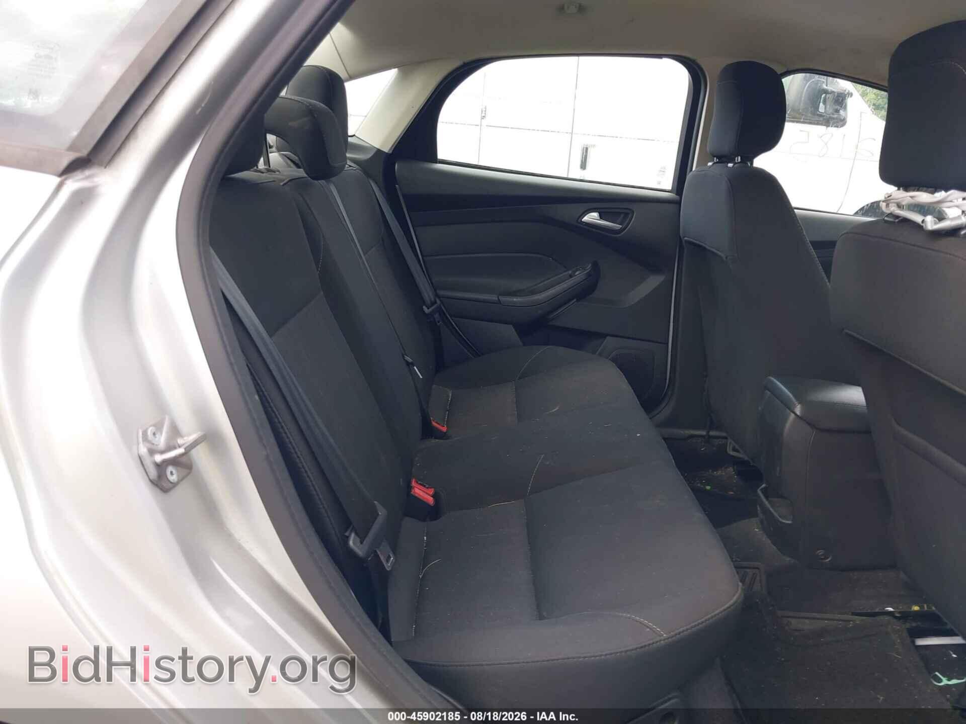 2018 FORD FOCUS - VIN: 1FADP3FE7JL307043 - Photo 8