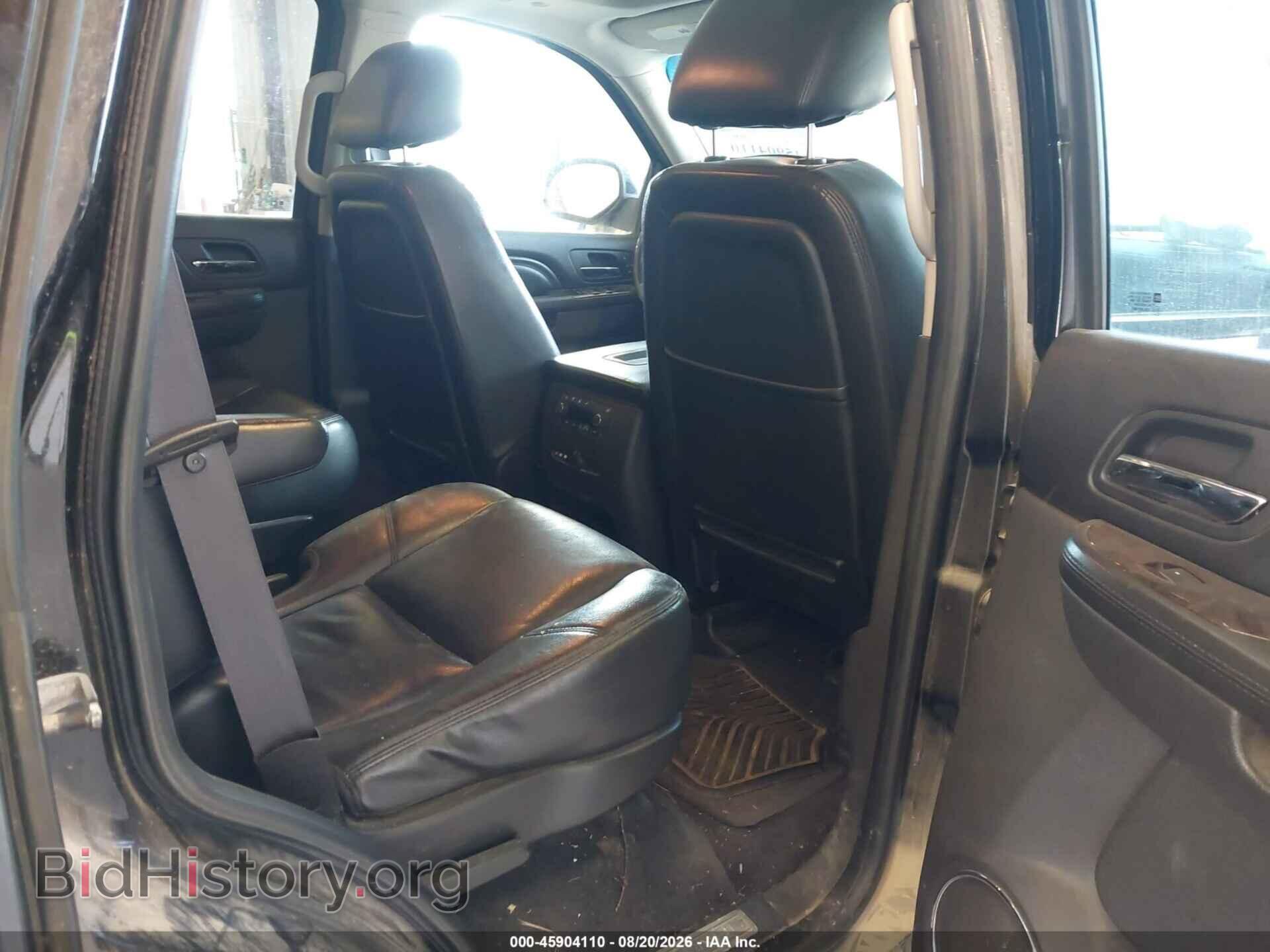2011 GMC YUKON - VIN: 1GKS2EEF0BR251875 - Photo 8