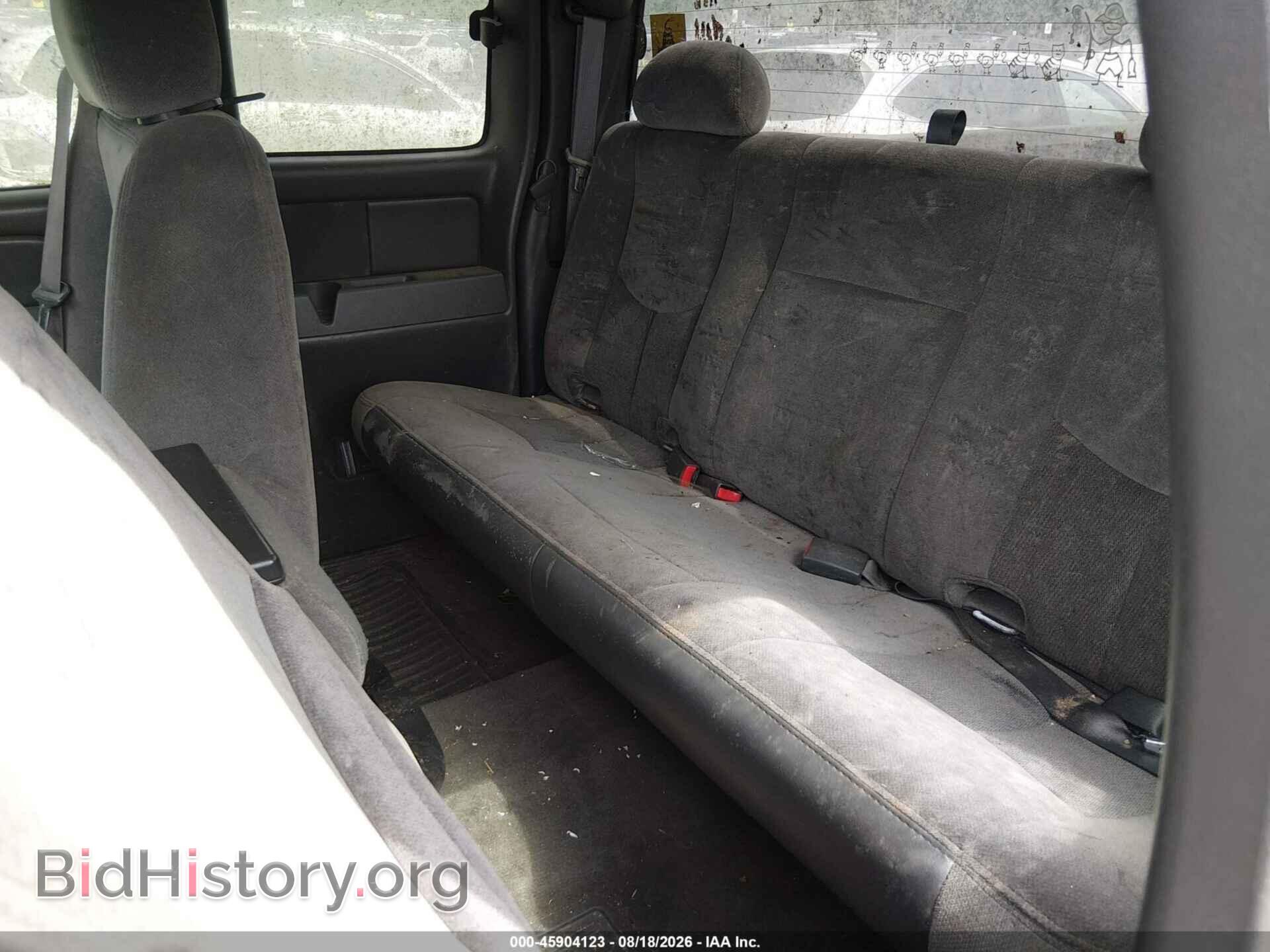2005 GMC SIERRA 1500 - VIN: 1GTEK19BX5E341569 - Фото 8