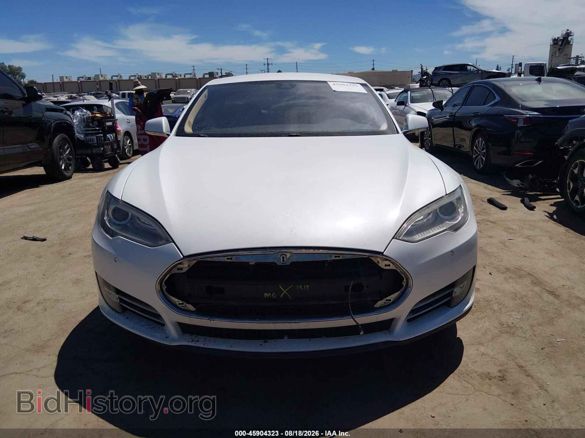 2014 TESLA MODEL S - VIN: 5YJSA1H14EFP52947 - Photo 11