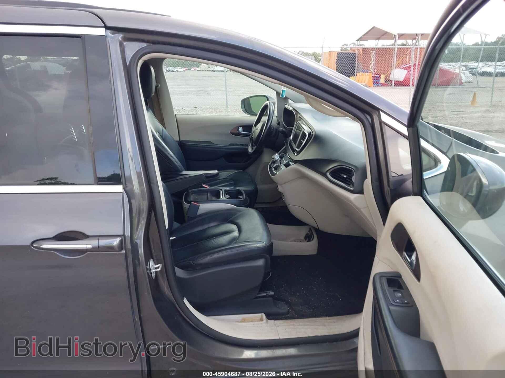 2019 CHRYSLER PACIFICA - VIN: 2C4RC1BG3KR593019 - Photo 5