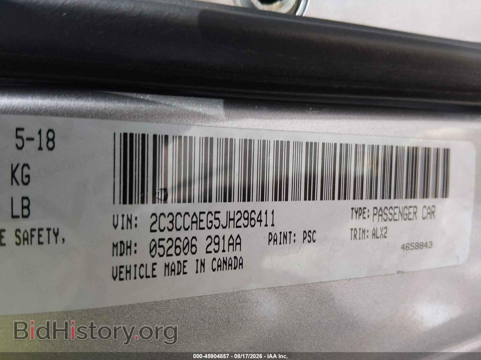 2018 CHRYSLER 300 - VIN: 2C3CCAEG5JH296411 - Фото 9