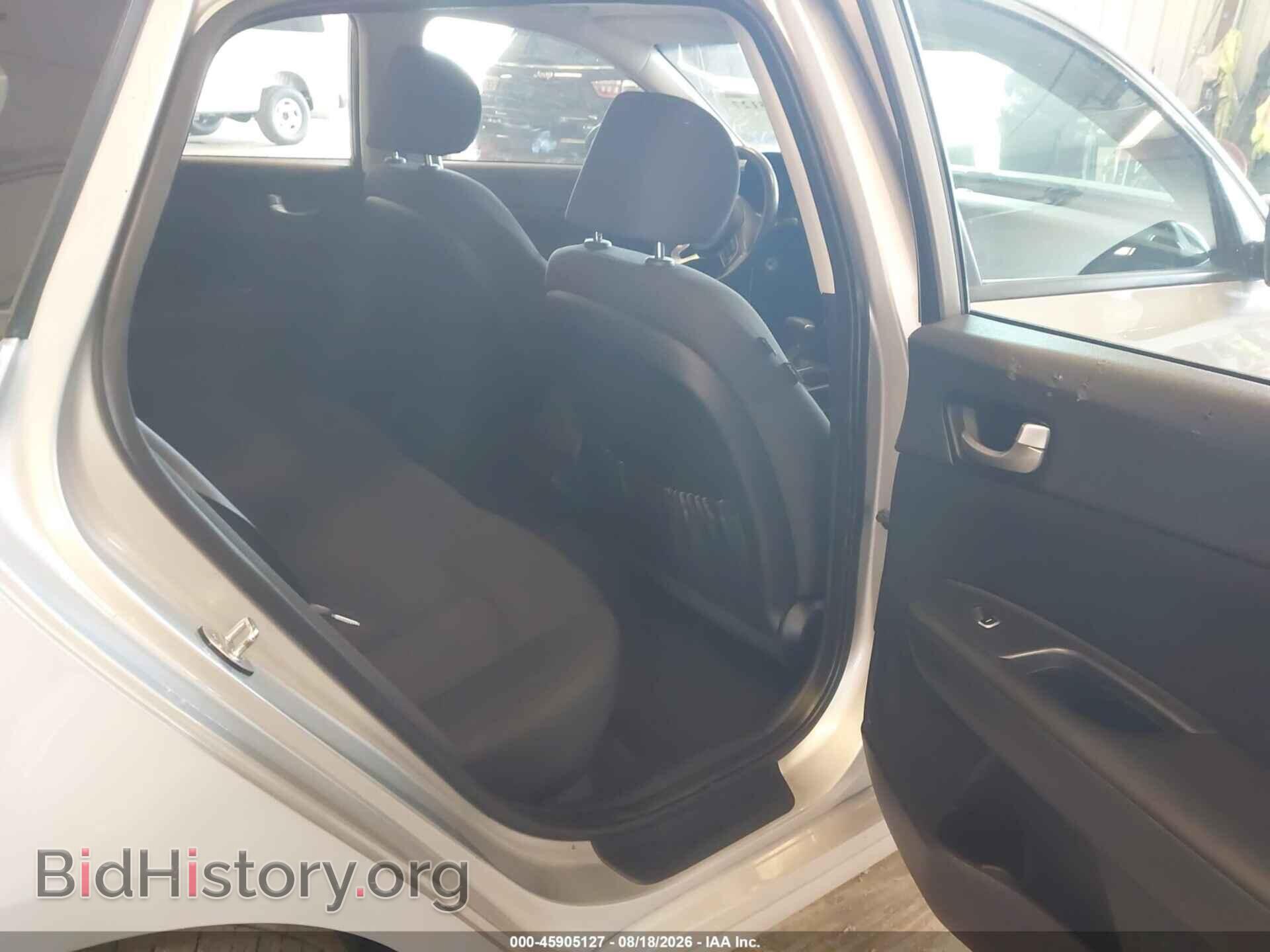2017 KIA OPTIMA - VIN: KNAGT4L3XH5160949 - Photo 8
