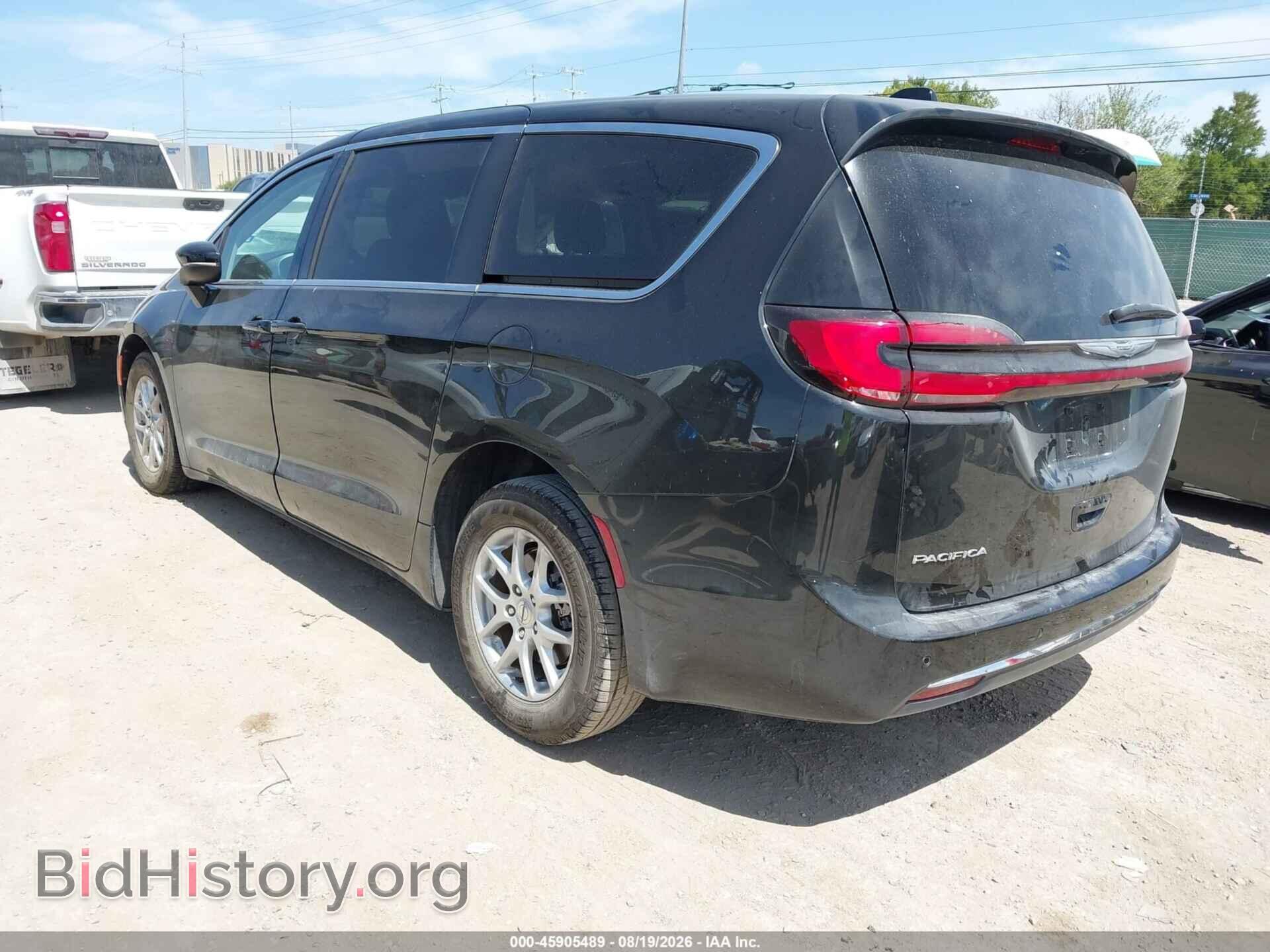 2023 CHRYSLER PACIFICA - VIN: 2C4RC1BG8PR579656 - Фото 3
