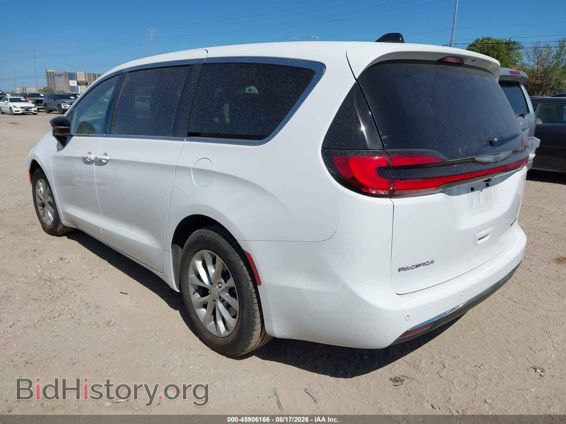 2026 CHRYSLER PACIFICA - VIN: 2C4RC1GG4TR190175 - Фото 3