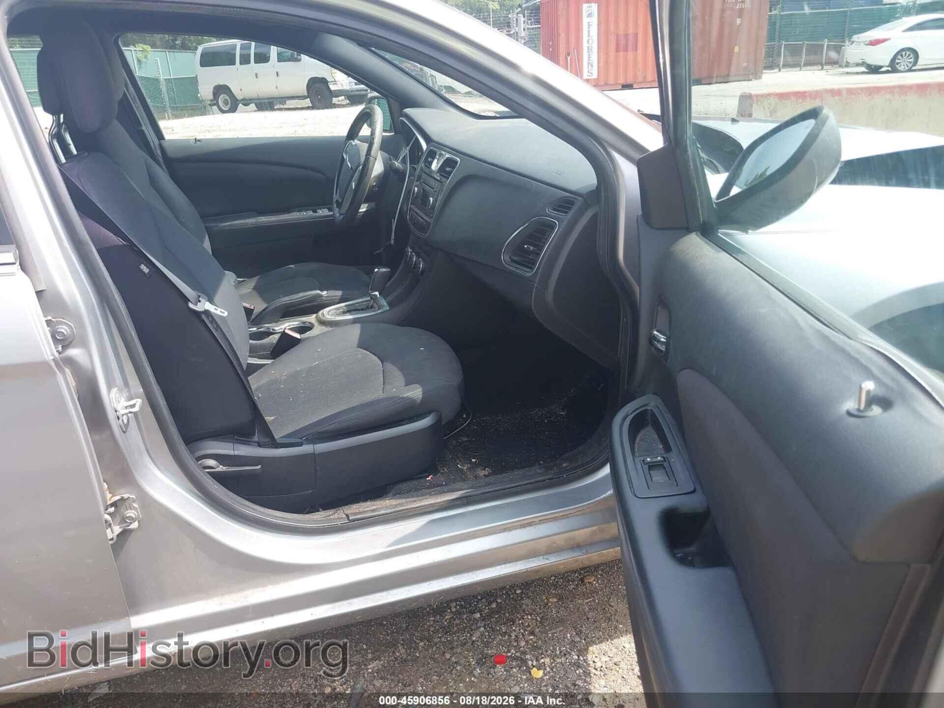 2013 CHRYSLER 200 - VIN: 1C3CCBBB9DN618400 - Photo 5