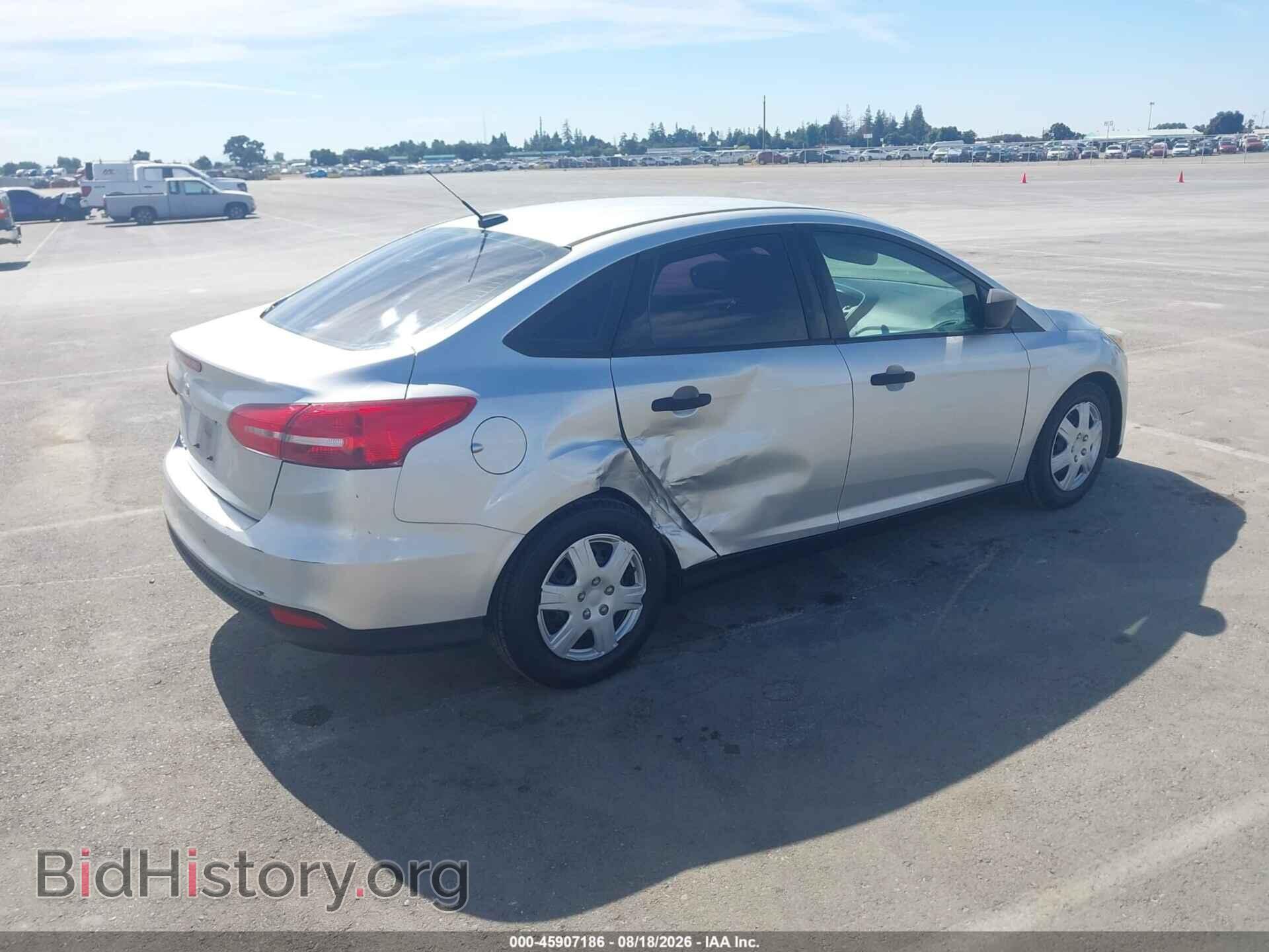 2016 FORD FOCUS - VIN: 1FADP3E29GL276233 - Фото 4